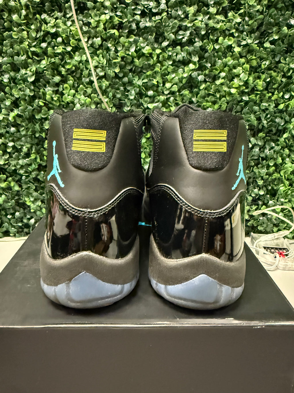 Jordan 11 High "Gamma" Size 12 Preowned