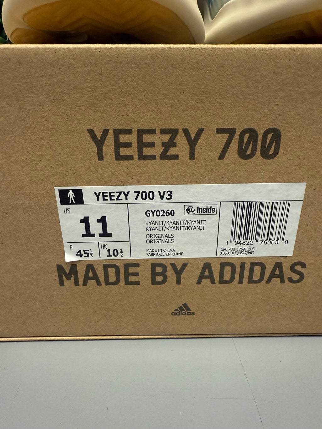 Adidas Yeezy 700 V3 "Kyanite" Size 11 Preowned