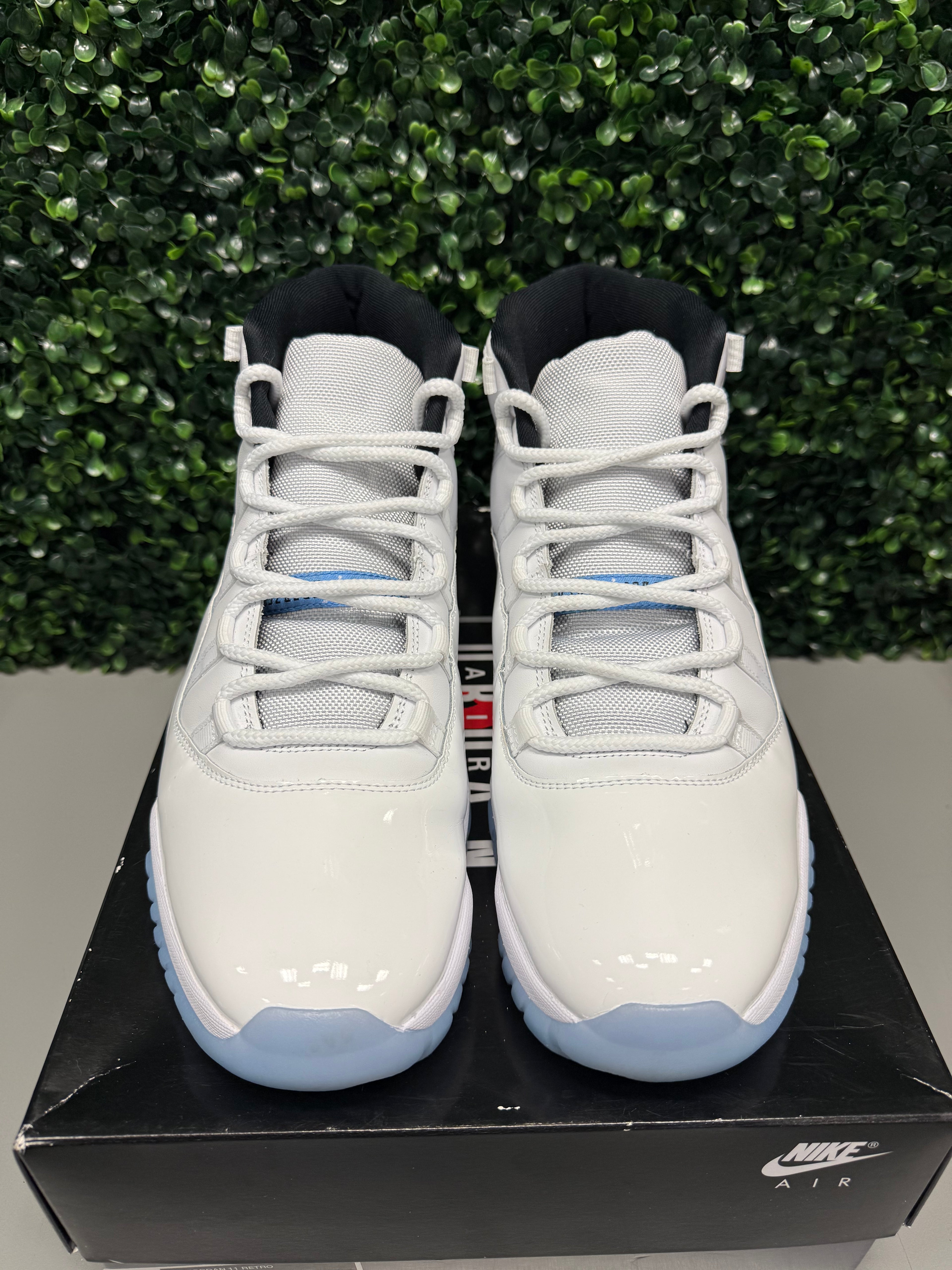 Jordan 11 High "Legend Blue" Size 13 Preowned