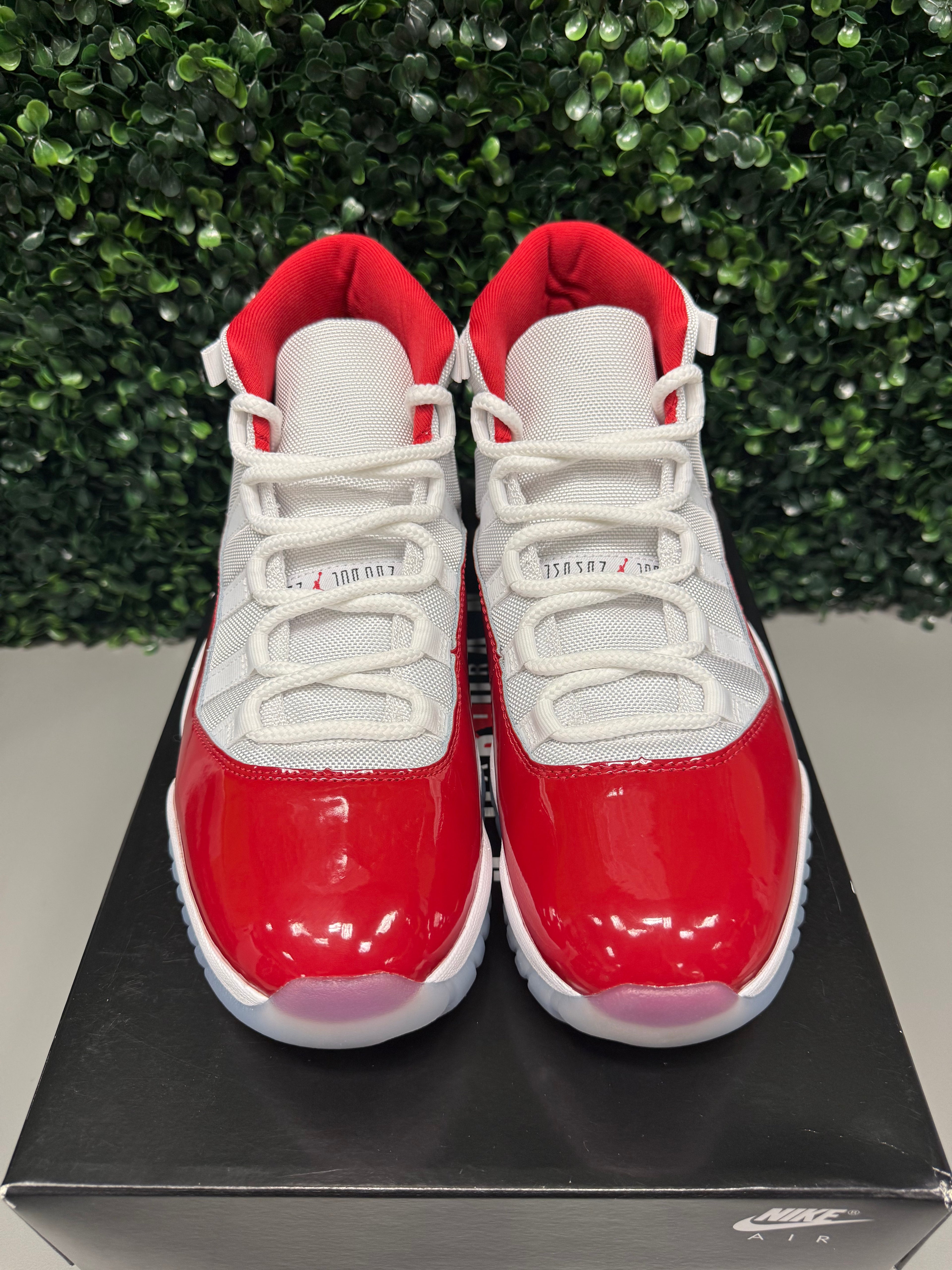 Jordan 11 "Cherry" Size 10.5 Preowned
