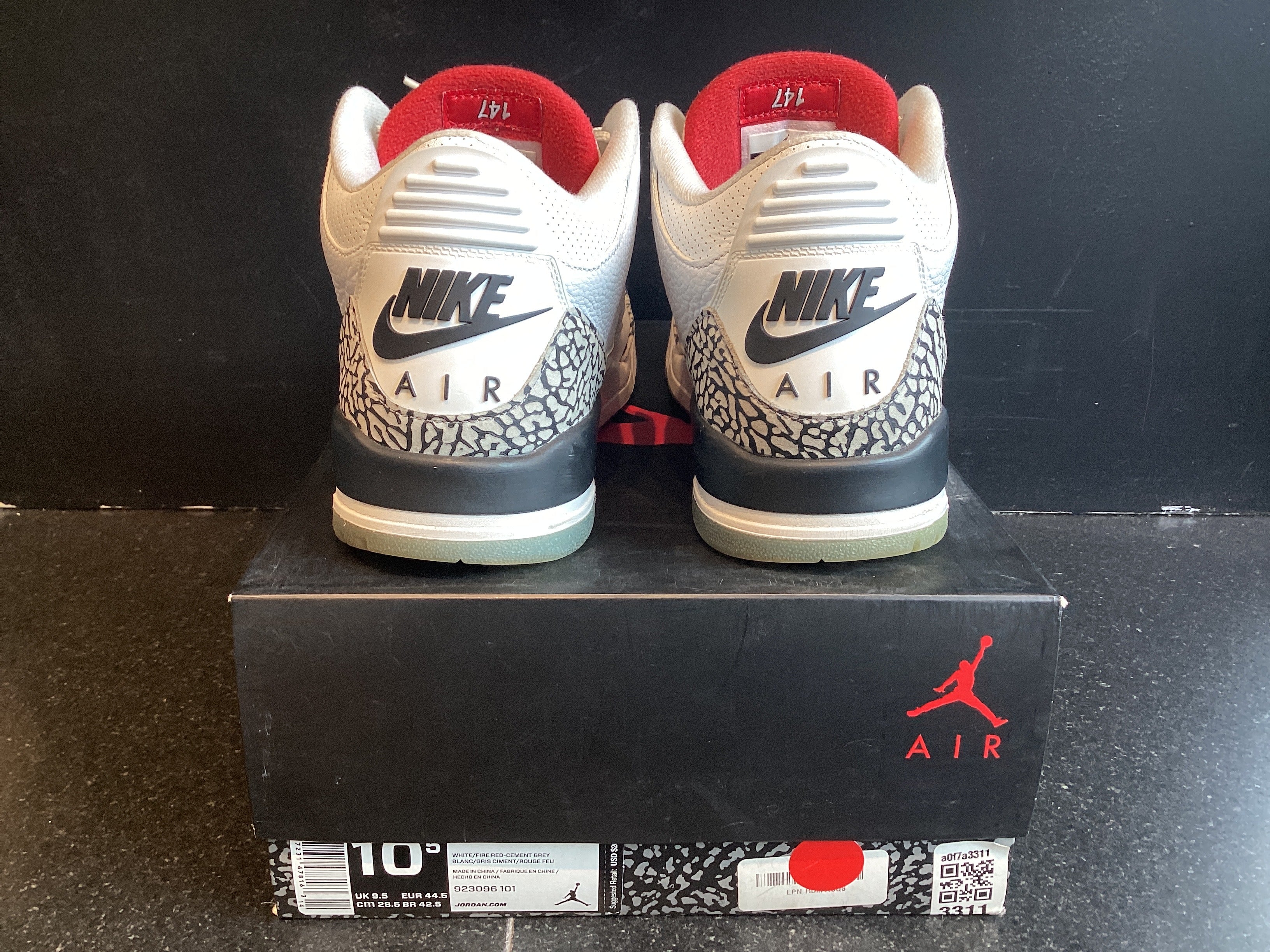Jordan 3 “Free Throw Line” Preowned Size 10.5