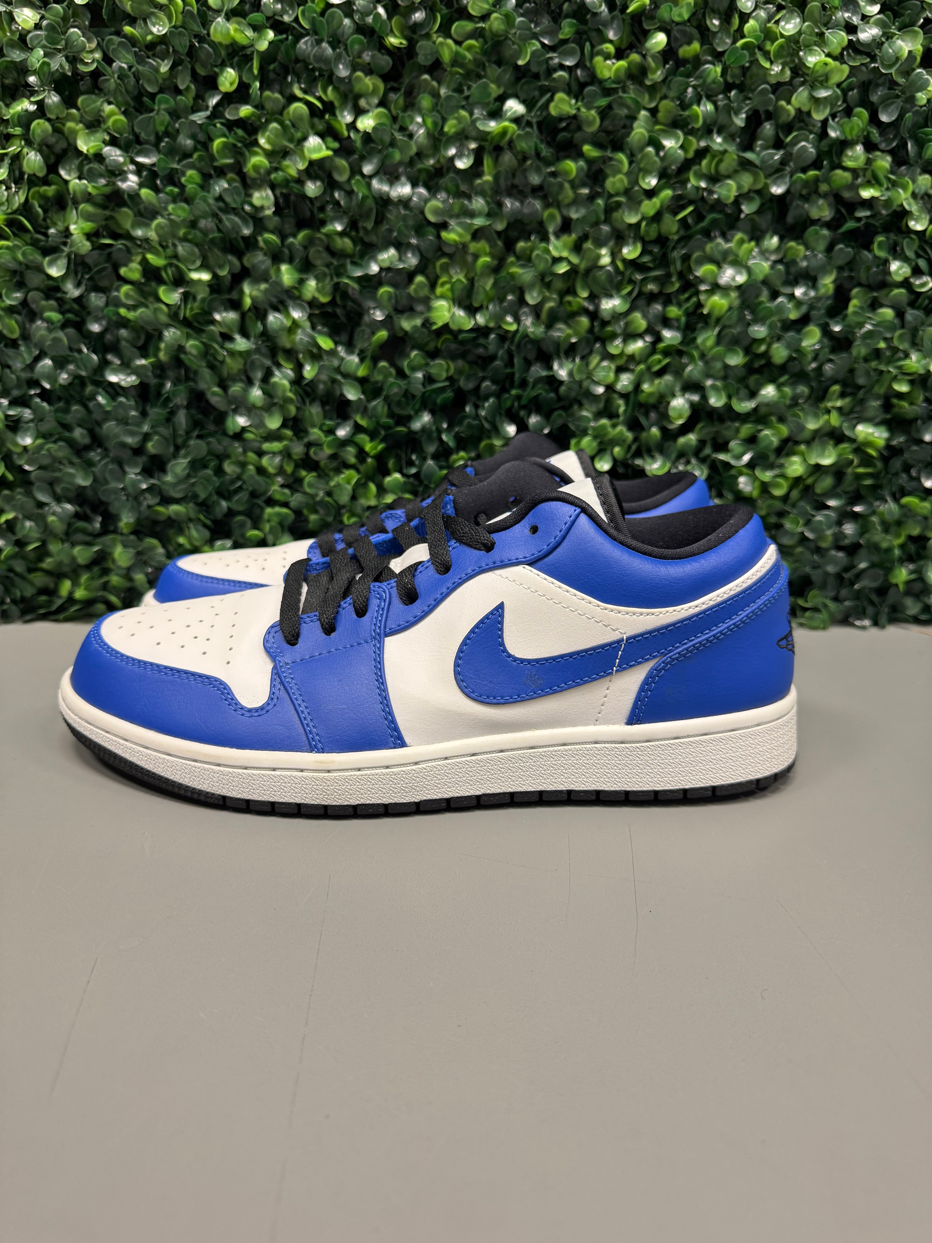 Jordan 1 Low "Game Royal" Size 9.5 Preowned