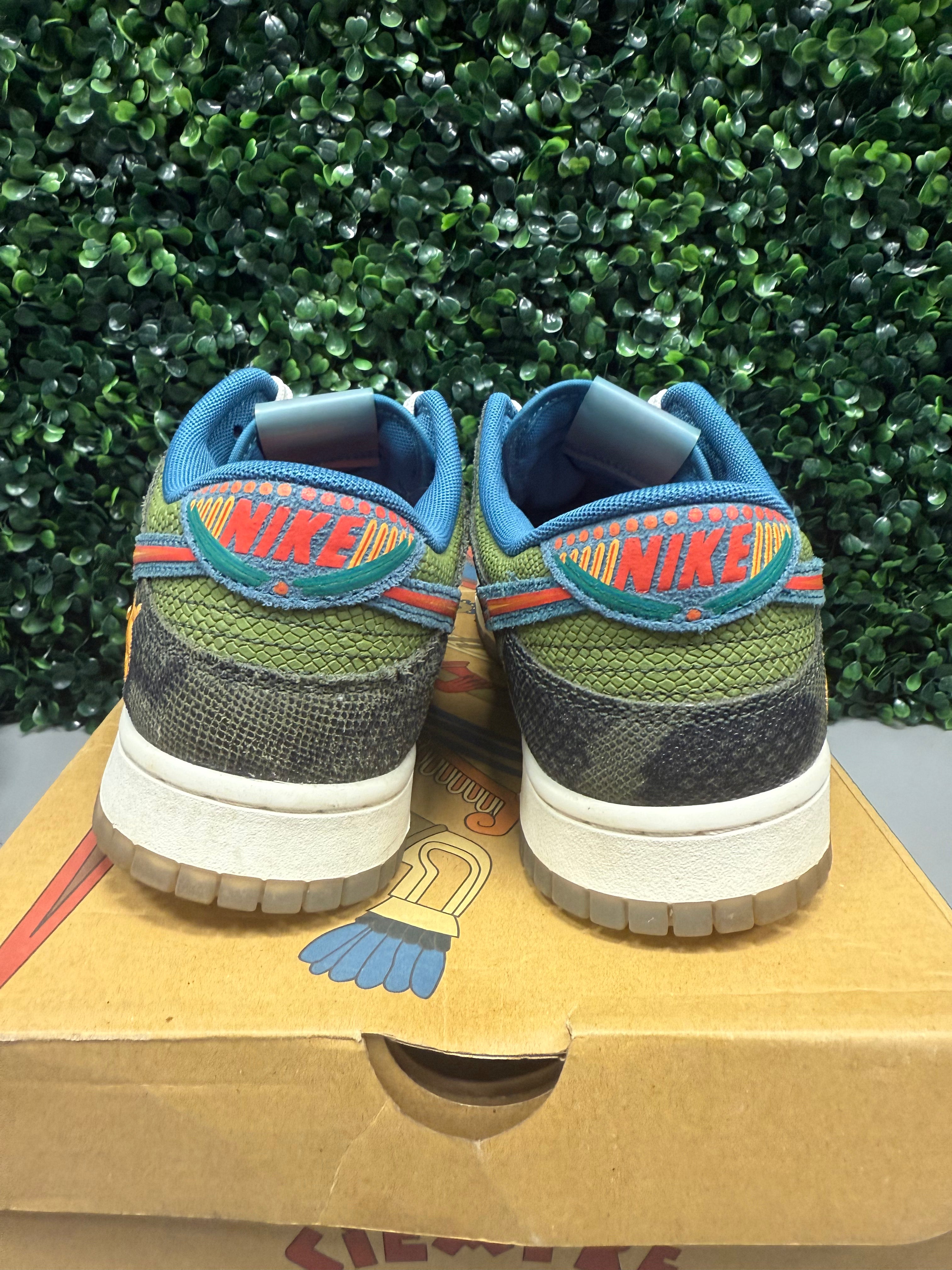 Nike Dunk Low "Siempre Familia" Size 9.5 Preowned