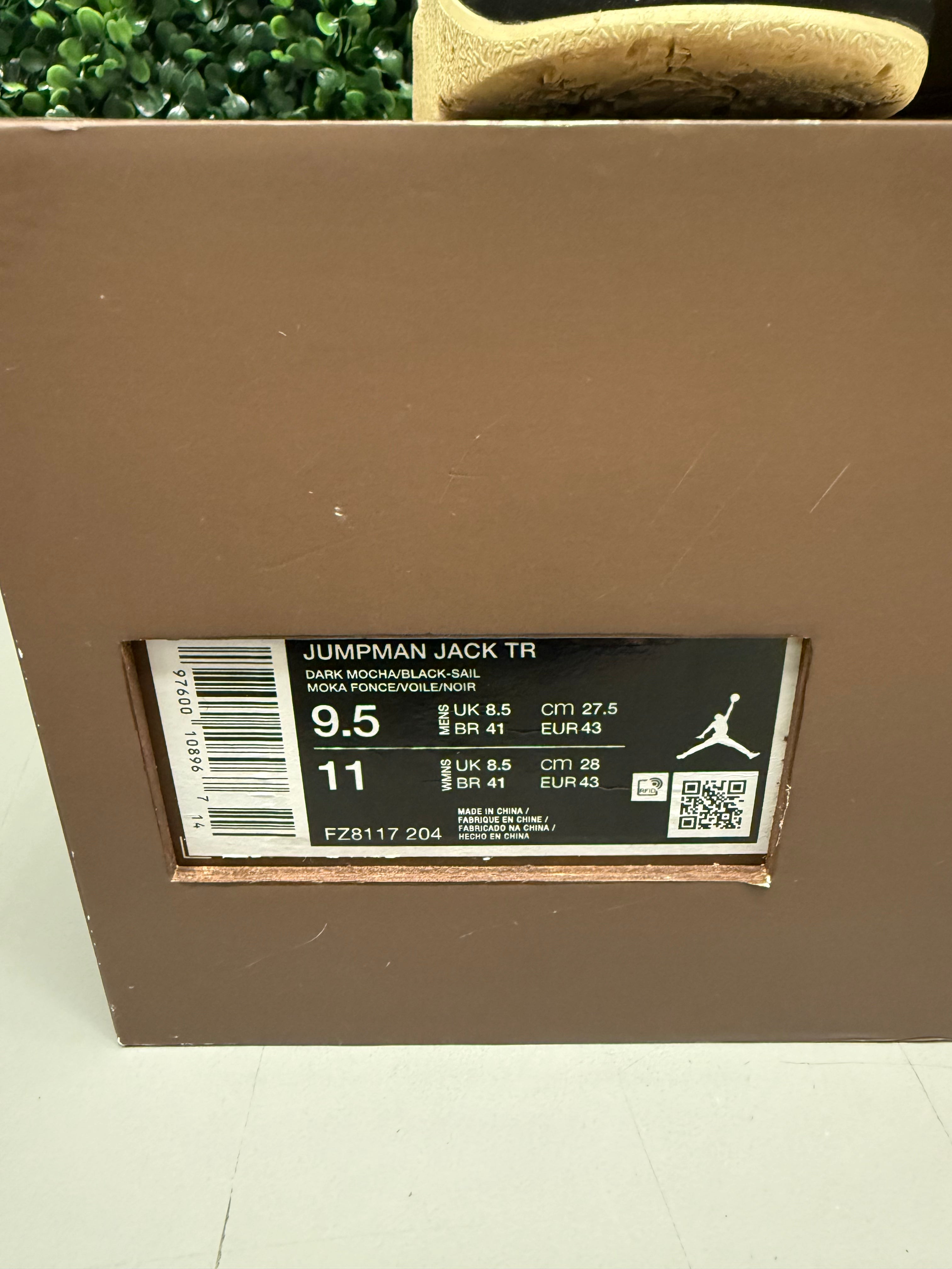 Jordan Jumpman Jack X Travis Scott "Bright Cactus" Size 9.5 Preowned