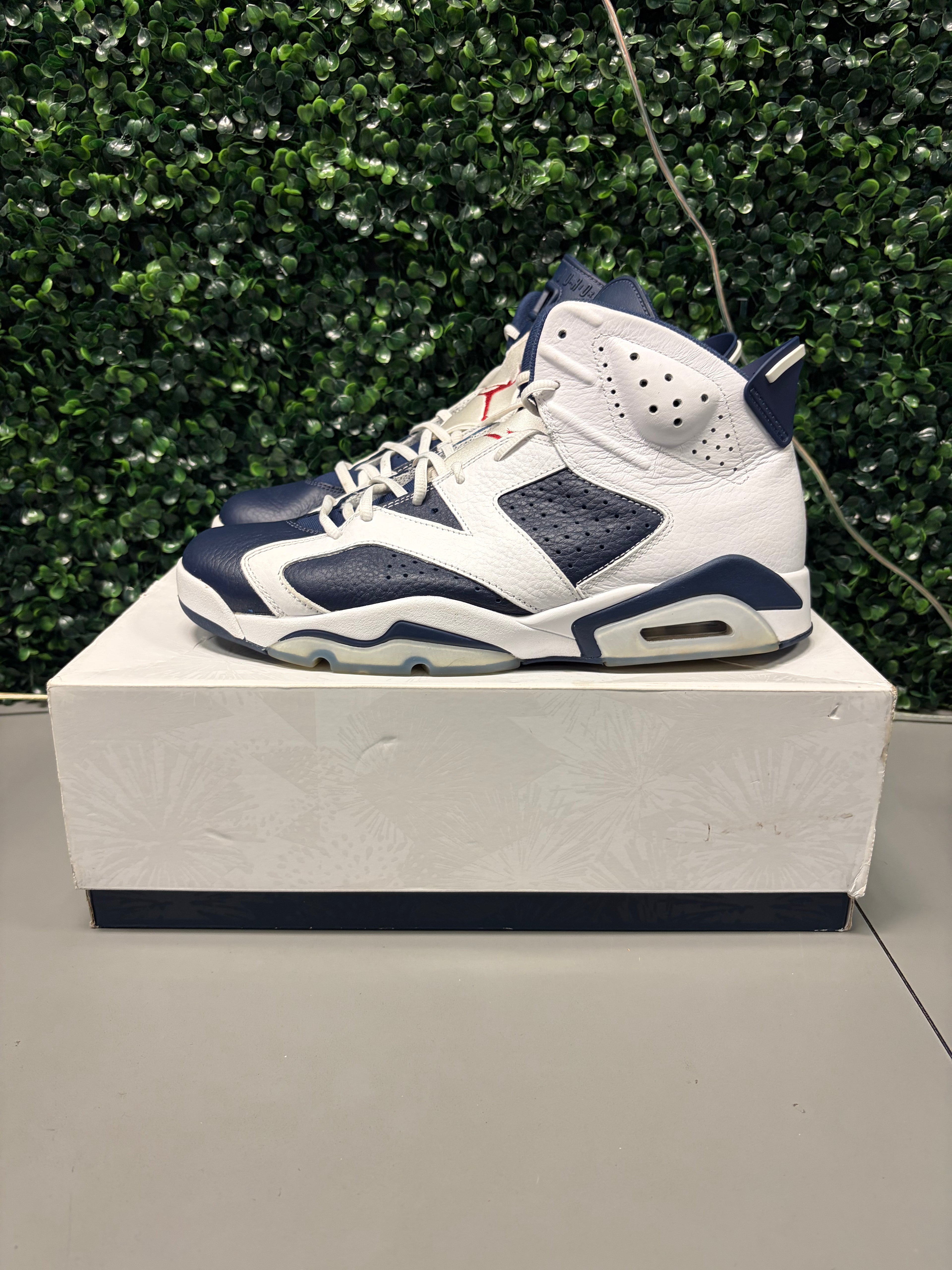 Jordan 6 Retro "Olympic" (2024) Size 12 Preowned