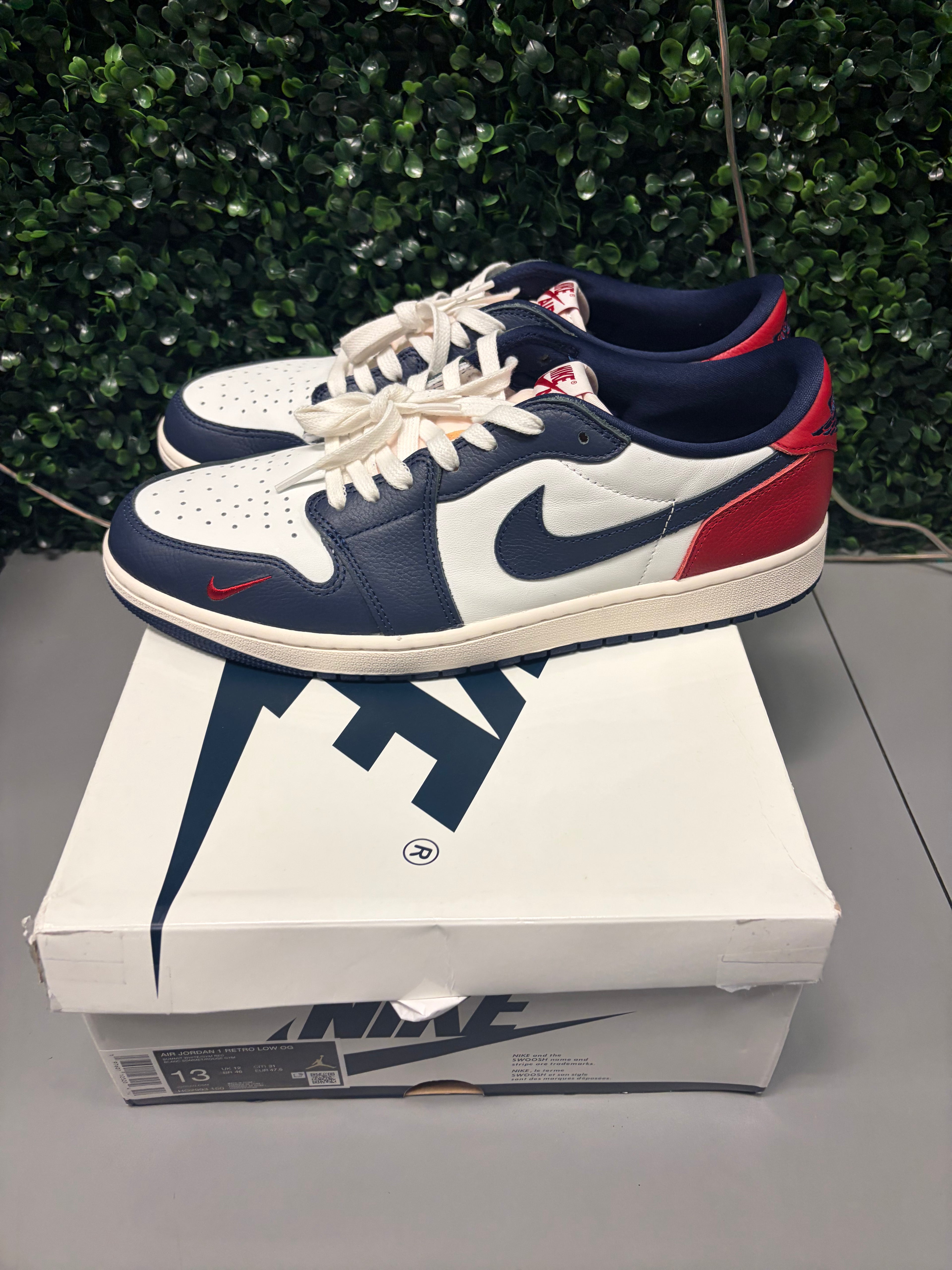 Jordan 1 Retro Low OG "Howard University" Size 13 Preowned