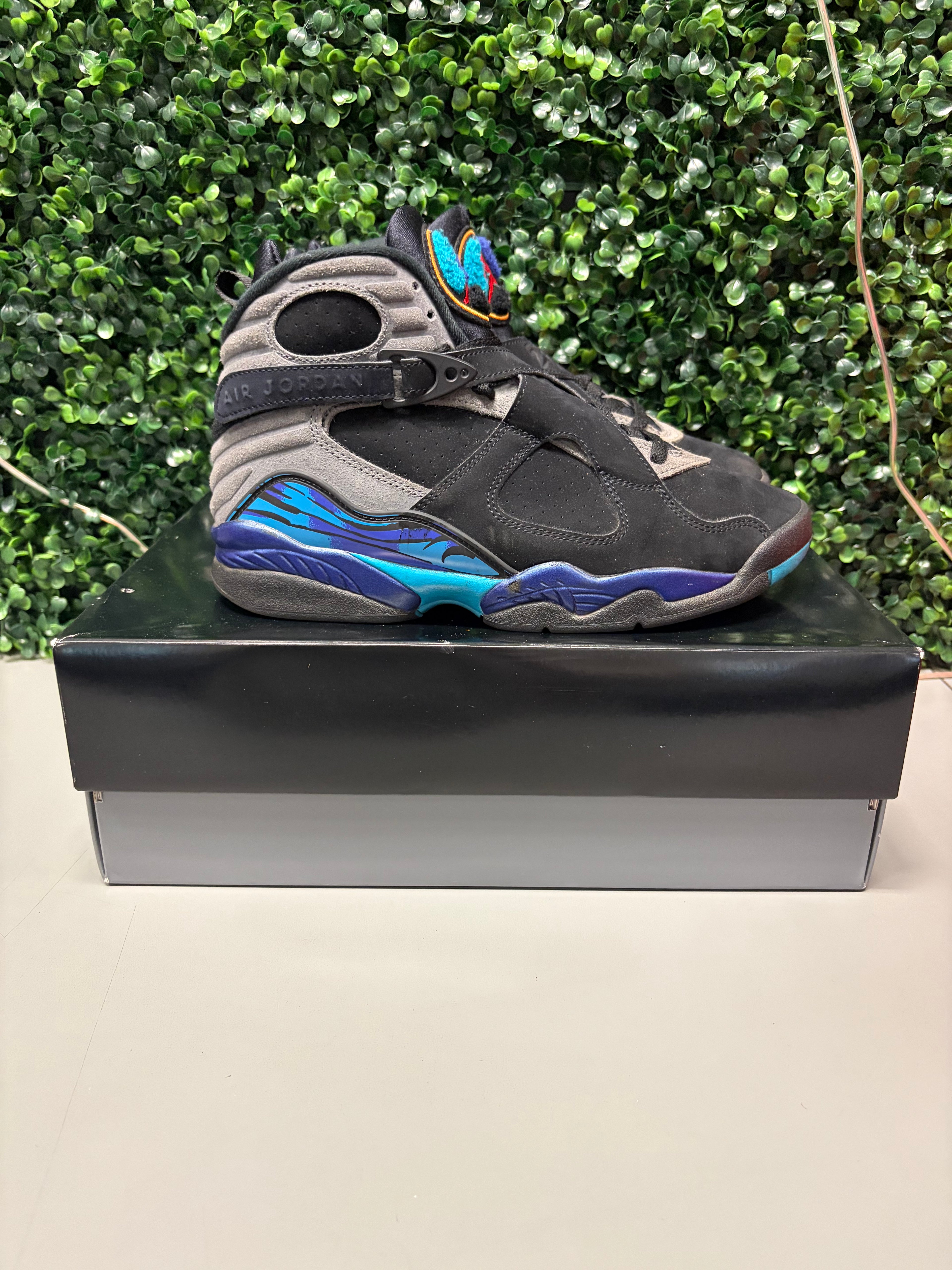 Jordan 8 Retro "Aqua"(2025) Size 7.5 Preowned