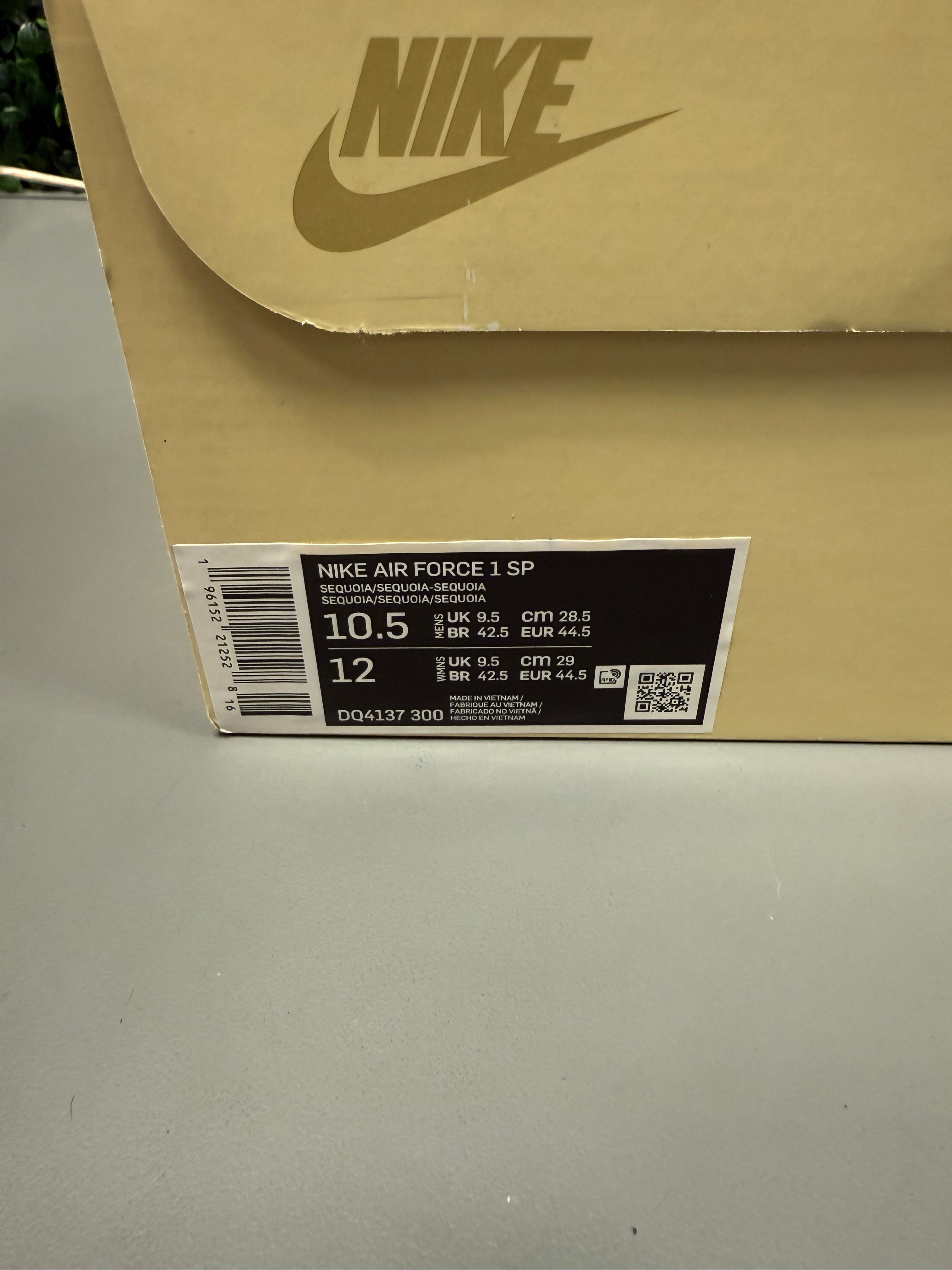Nike Air Force 1 Low  "Billie Eilish Sequoia" Size 10.5 Preowned