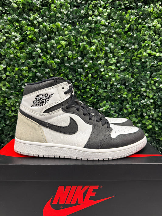 Jordan 1 High "Bleached Coral" Size 10 Preowned