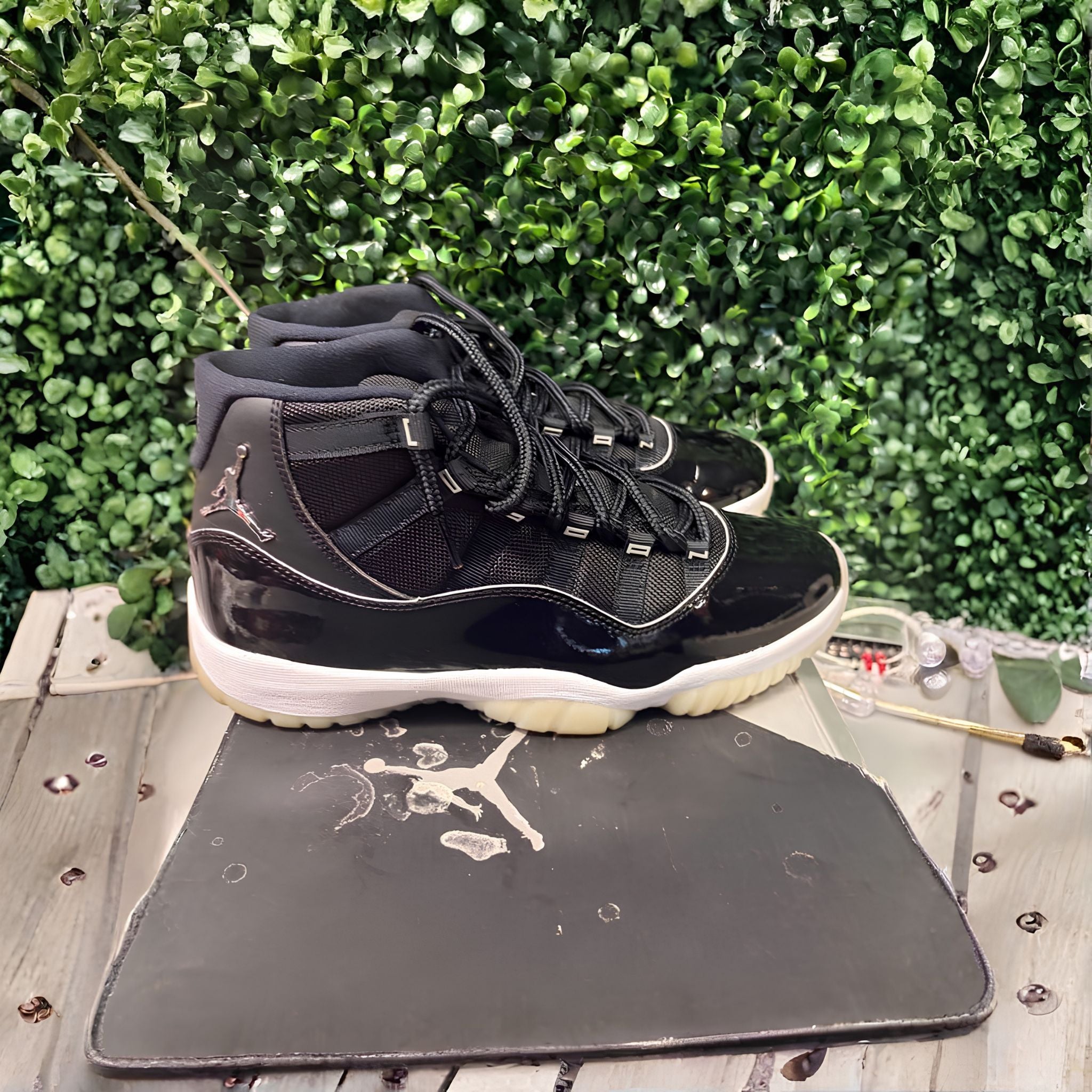 Jordan 11 "Jubilee" Size 9.5 Preowned #2