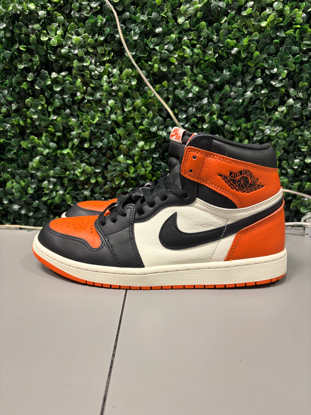 Jordan 1 Retro High OG Shattered Backboard (2025) Size 10.5 Preowned