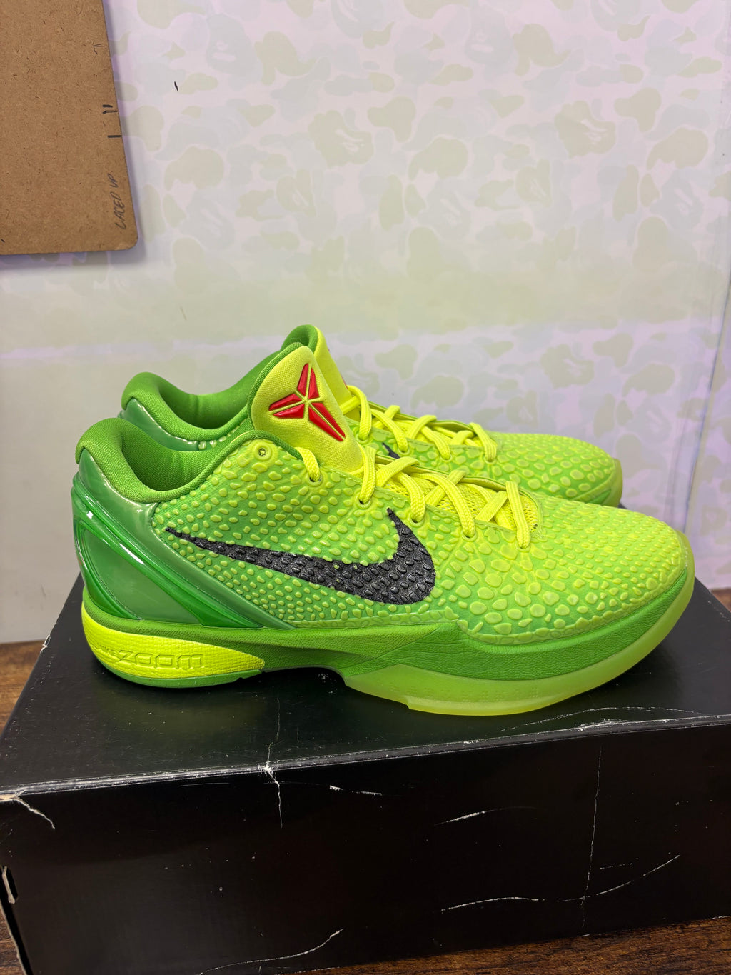 Nike Kobe 6 Protro “Grinch” Preowned Size 9