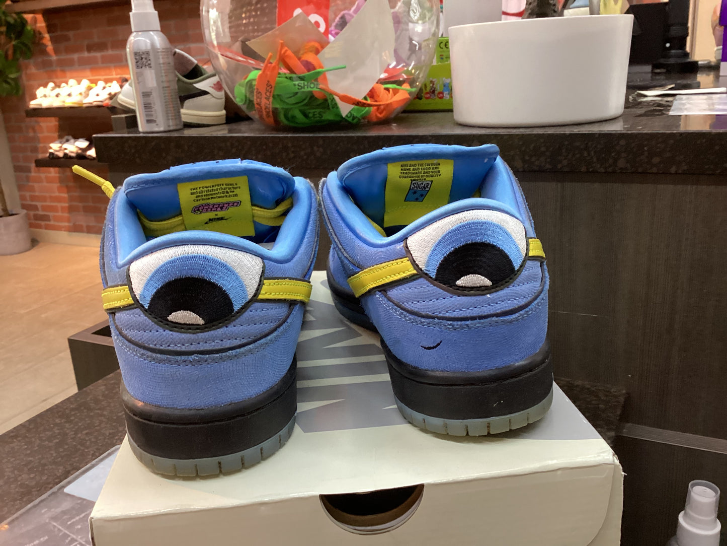 Nike Sb Dunk Low PowerPuff Girls “Bubbles” Size 6.5 Pre Owned