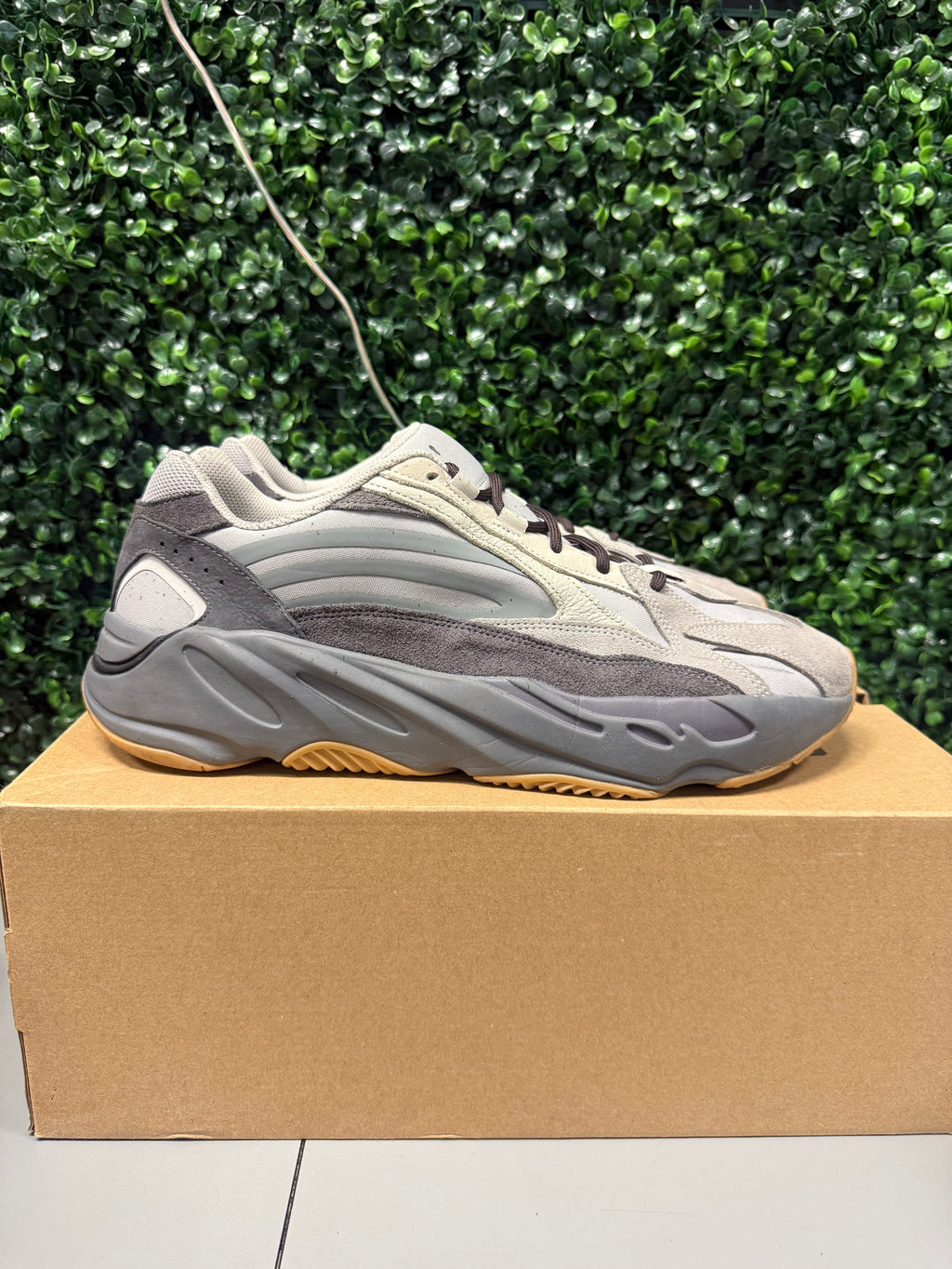 Yeezy 700 V2 "Tephra" Size 13 Preowned