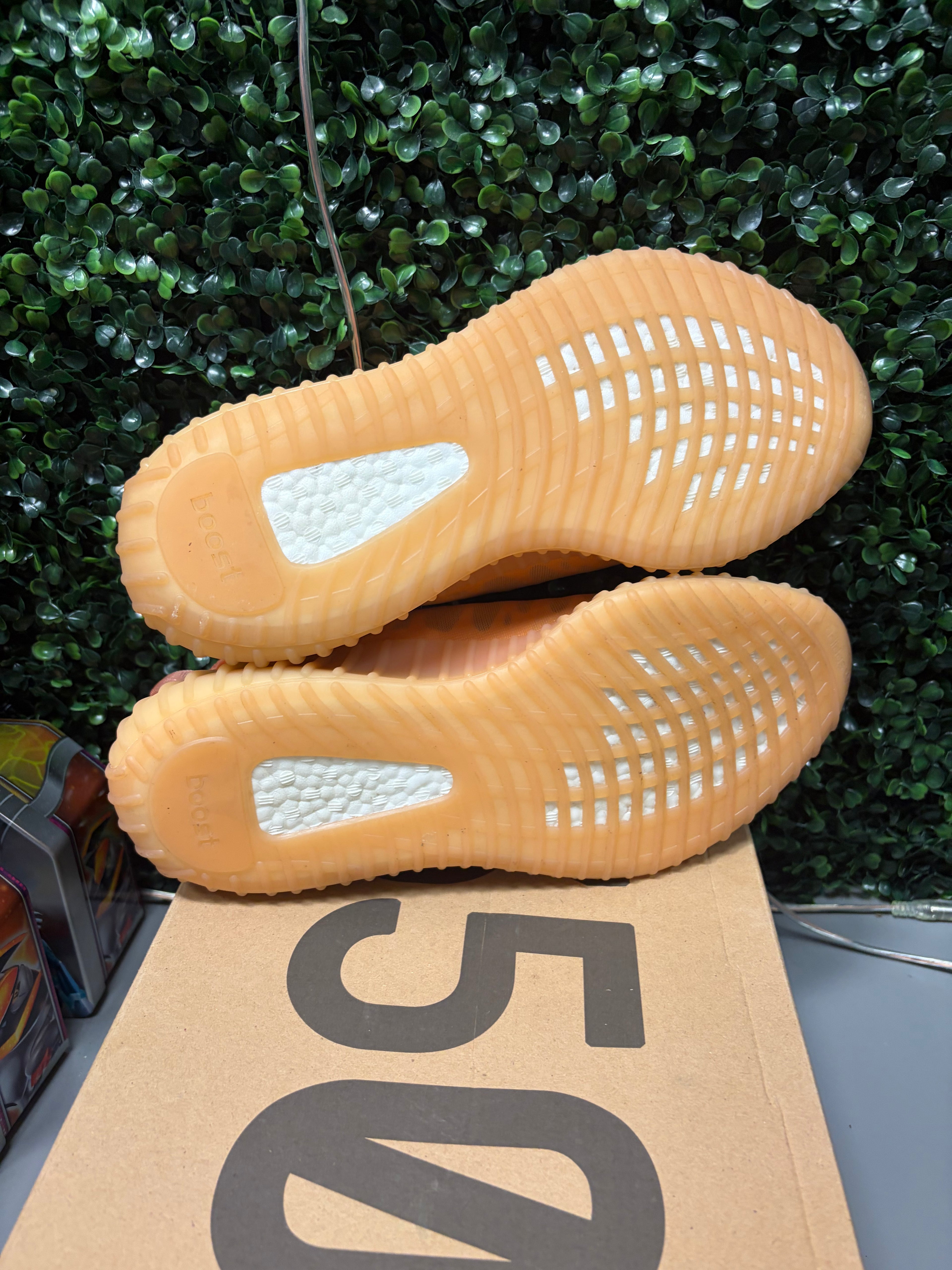 adidas Yeezy Boost 350 V2 "Mono Clay" Size 11 Preowned