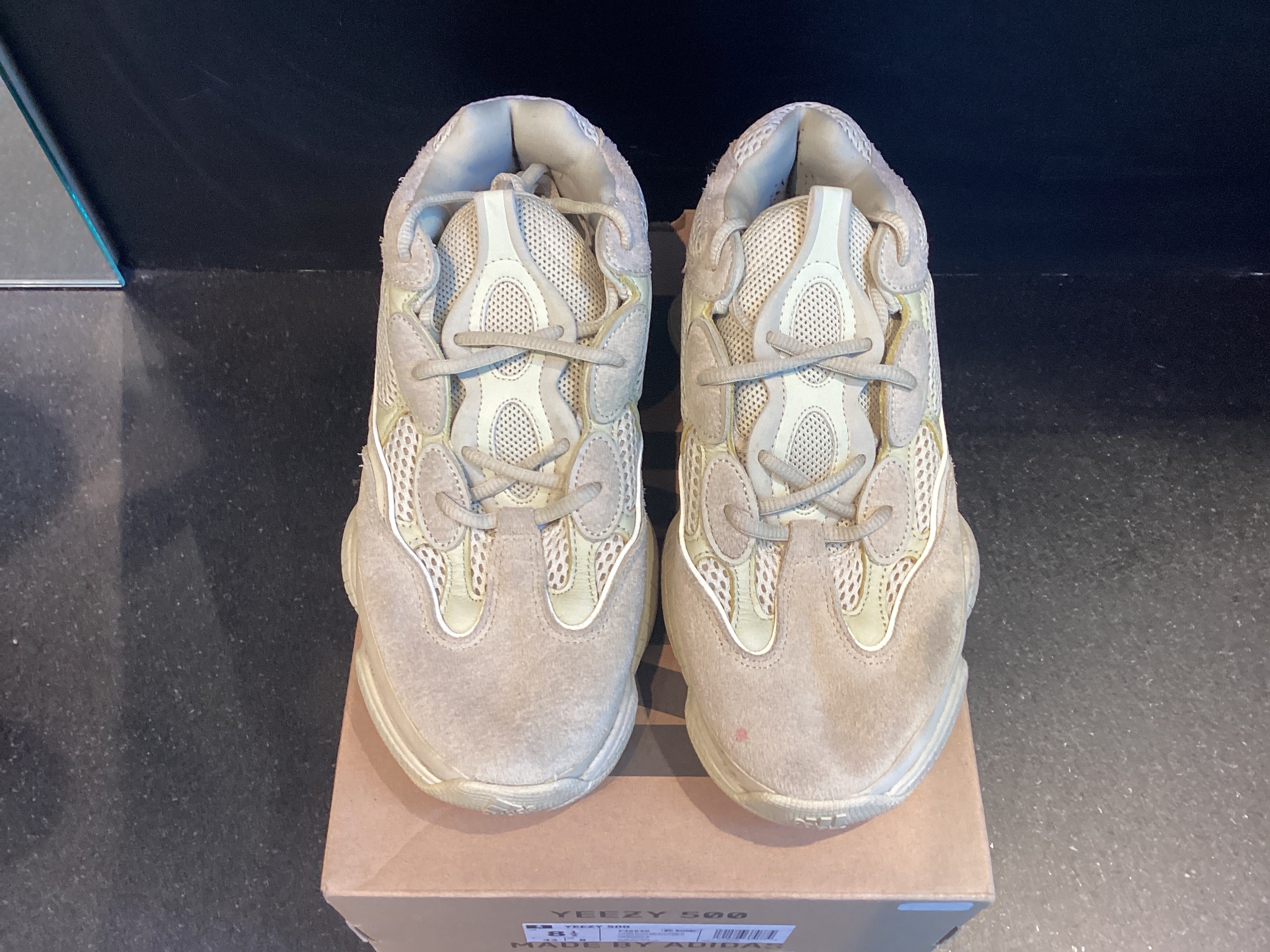 Yeezy 500 “Super Moon Yellow” Preowned Size 9 Rep Box