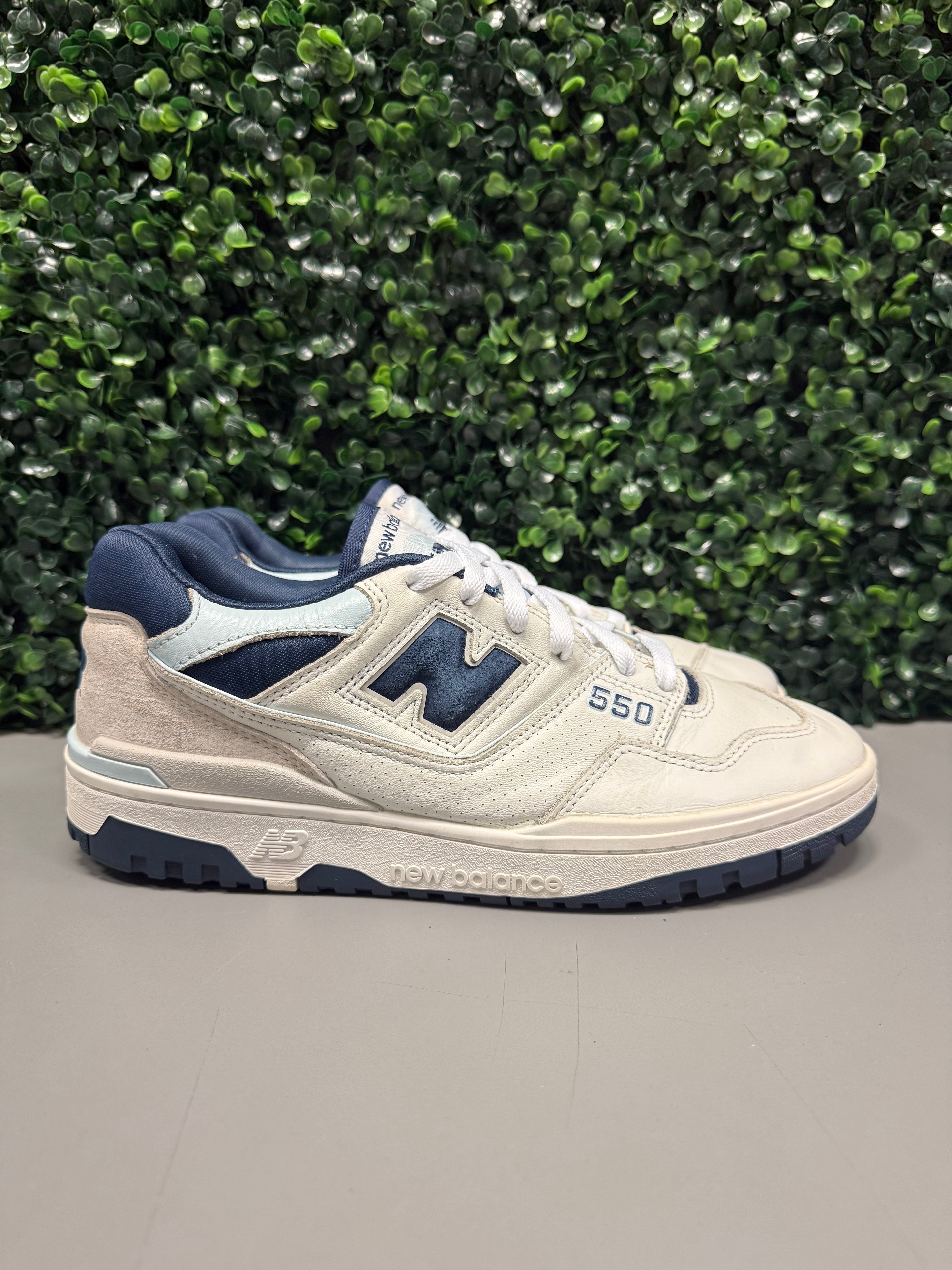 New Balance 550 "Navy" Size 9.5 Preowned