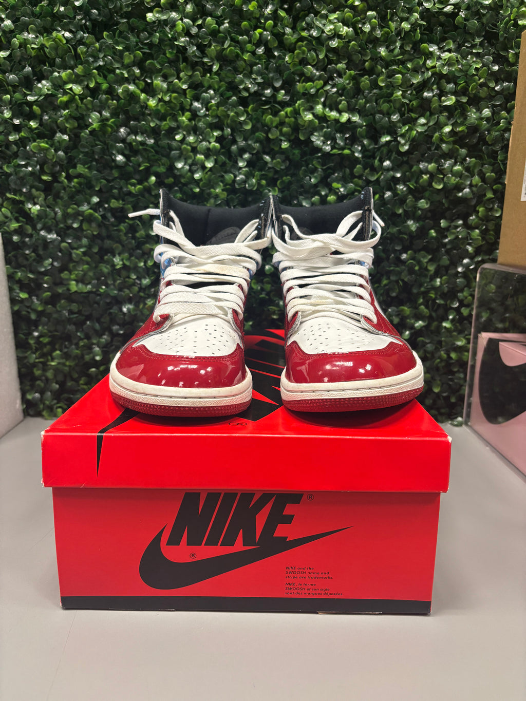 Jordan 1 "Fearless UNC" Size 9.5 Preowned