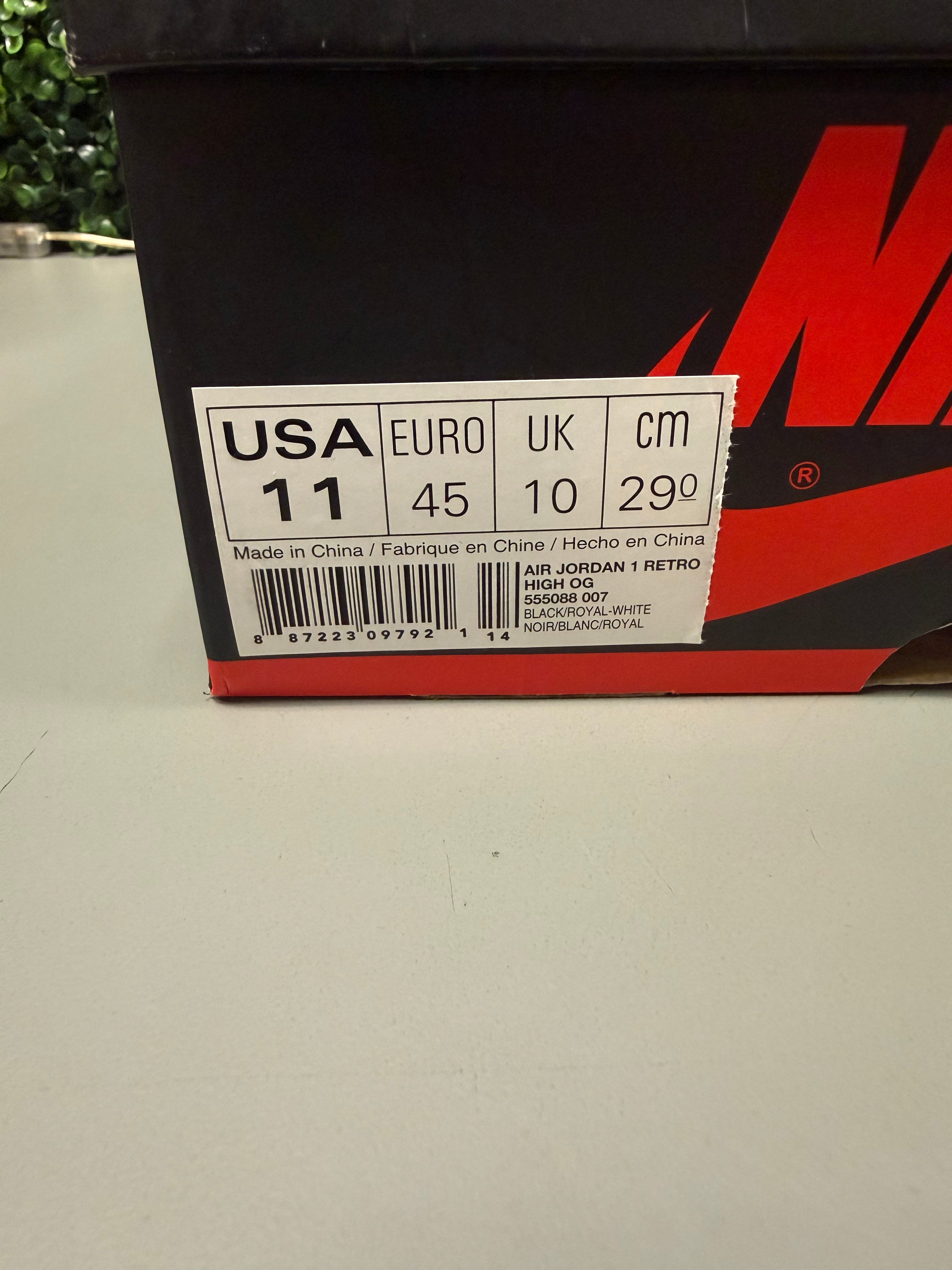 Jordan 1 Retro "Royal" Size 11 Preowned