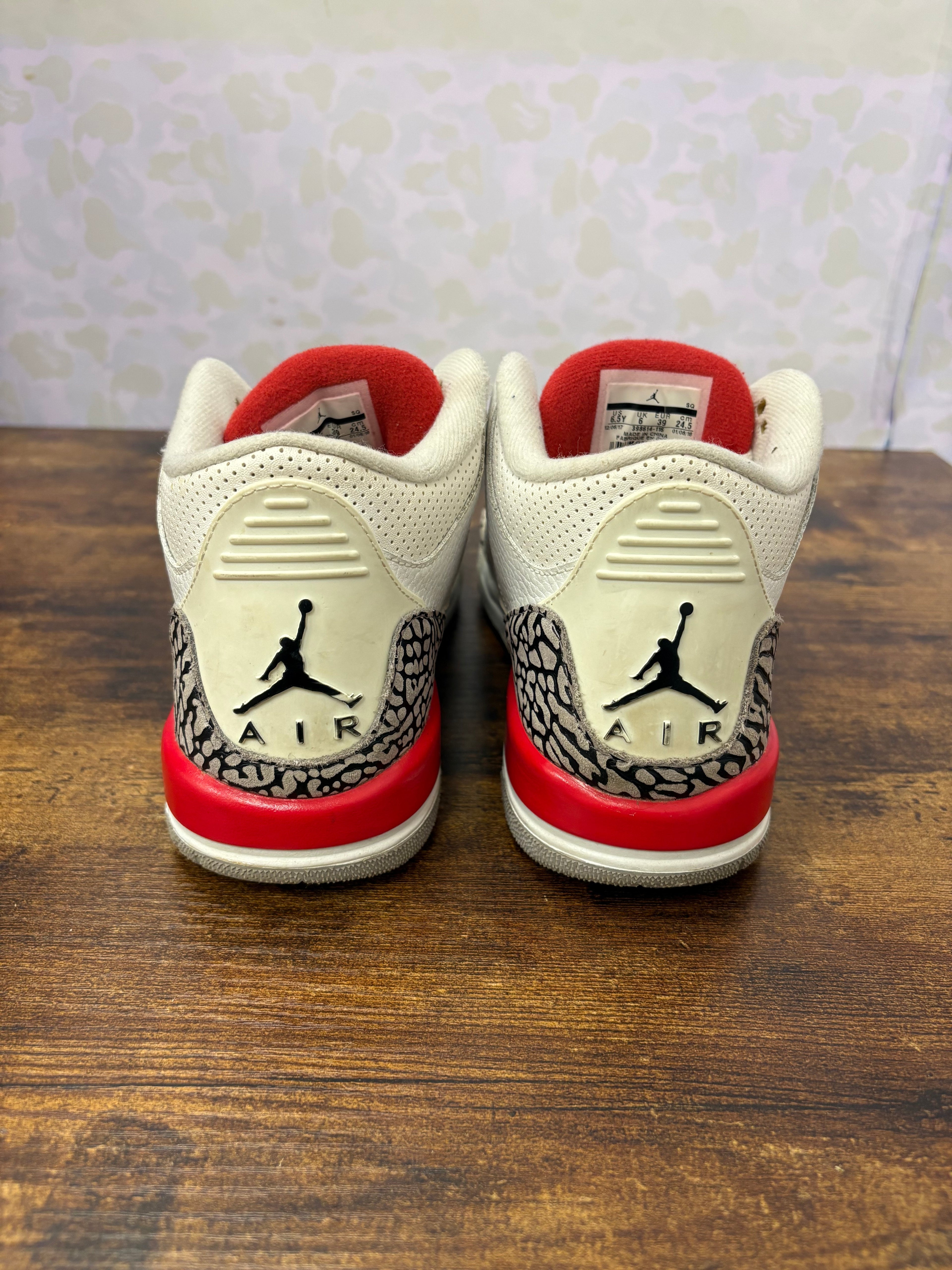 Jordan 3 “Hall of Fame” Size 6.5Y Preowned No Box