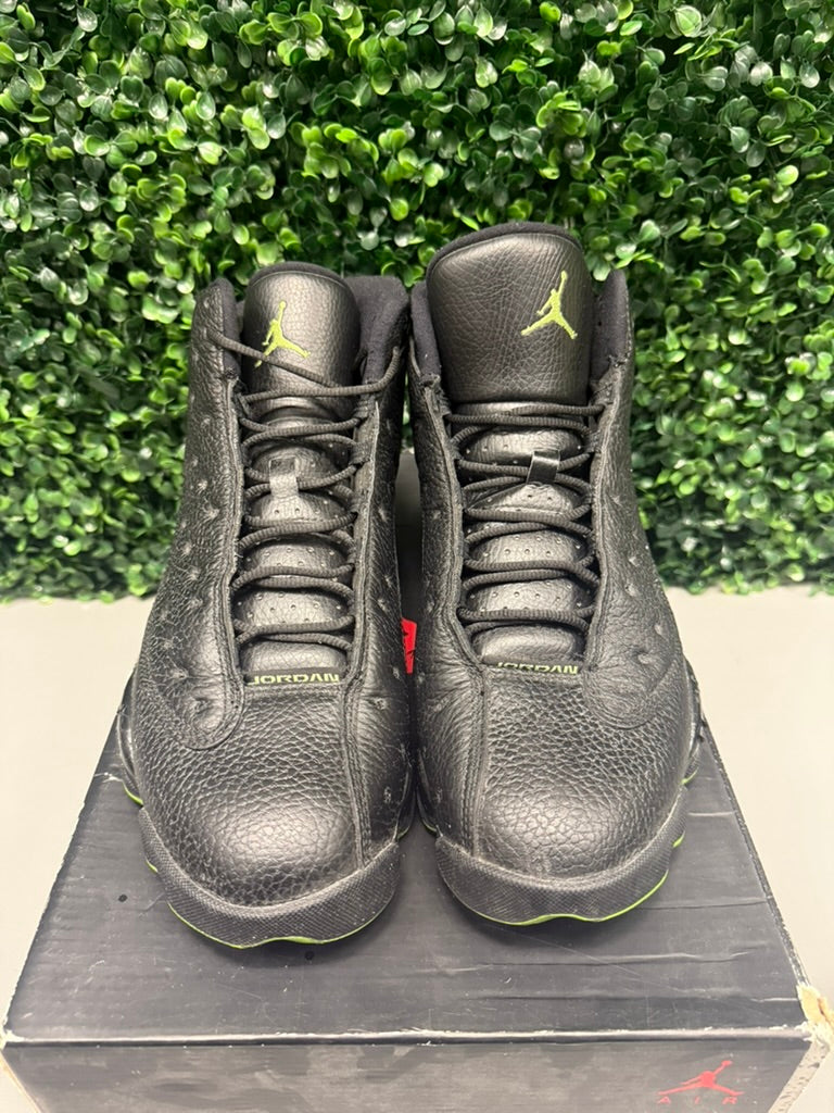 Jordan 13 "Altitude" Size 10.5 Preowned