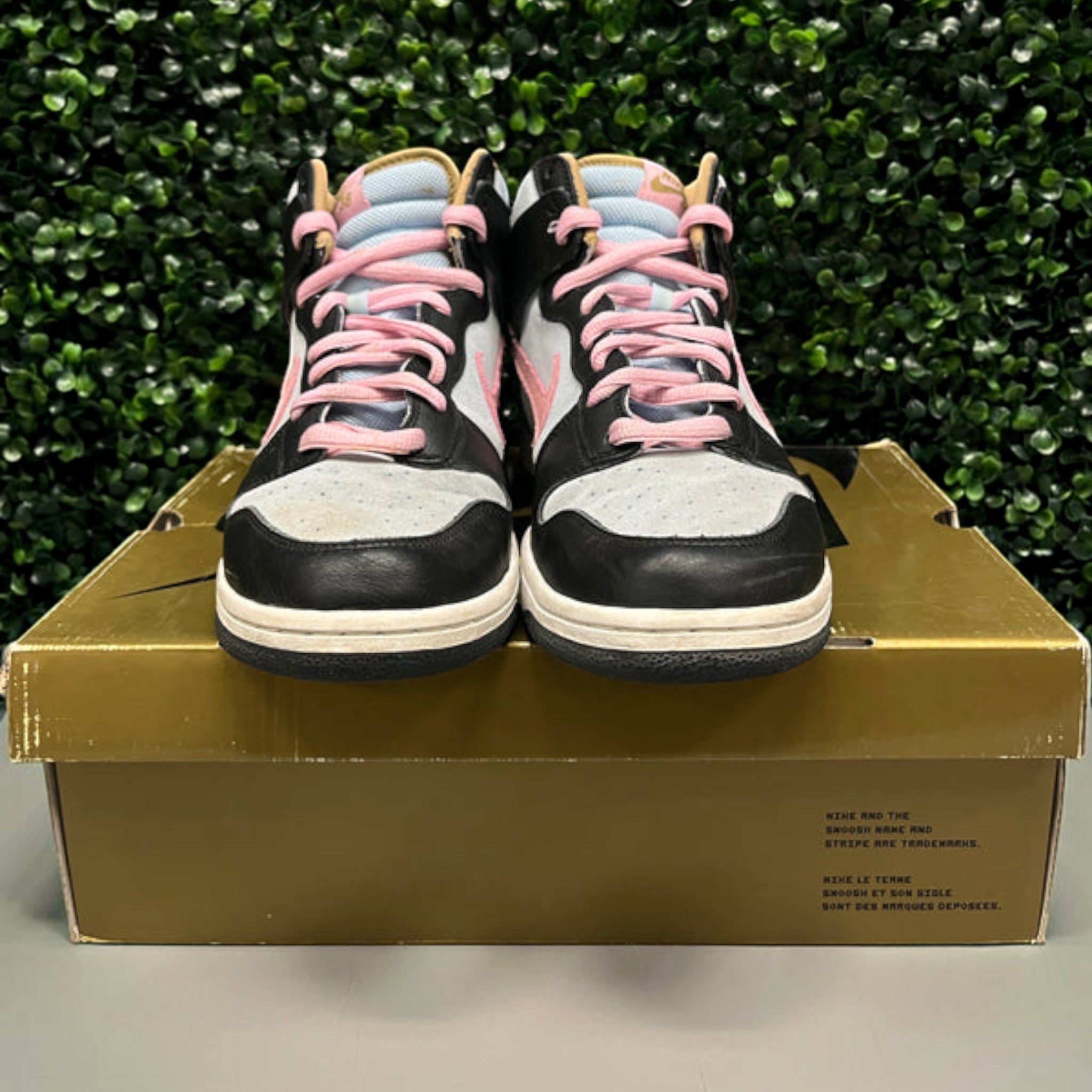 Nike SB Dunk High "Ice Blue Pink" Size 11 Preowned
