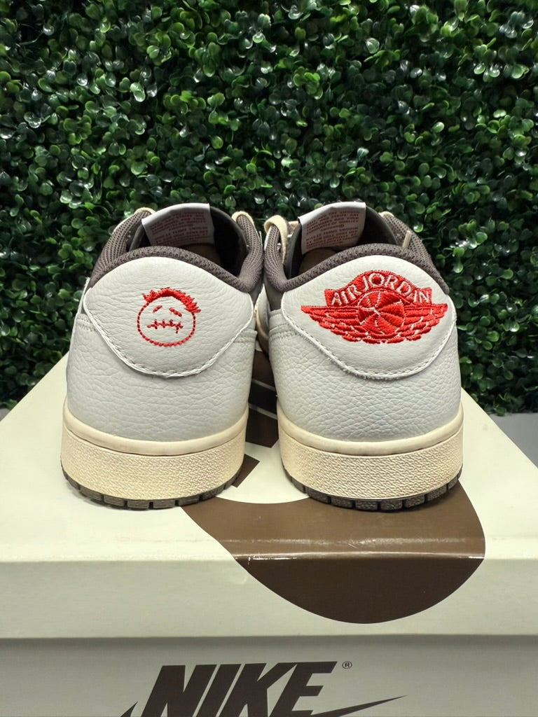 Jordan 1 Low X Travis Scott "Reverse Mocha" Size 11 Preowned