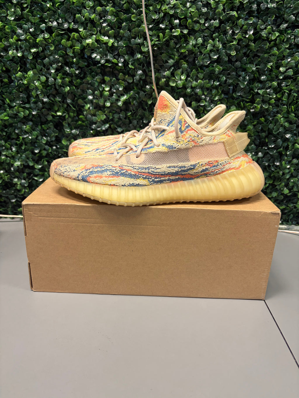 Adidas Yeezy Boost 350 V2 "MX Oat" Size 10 Preowned