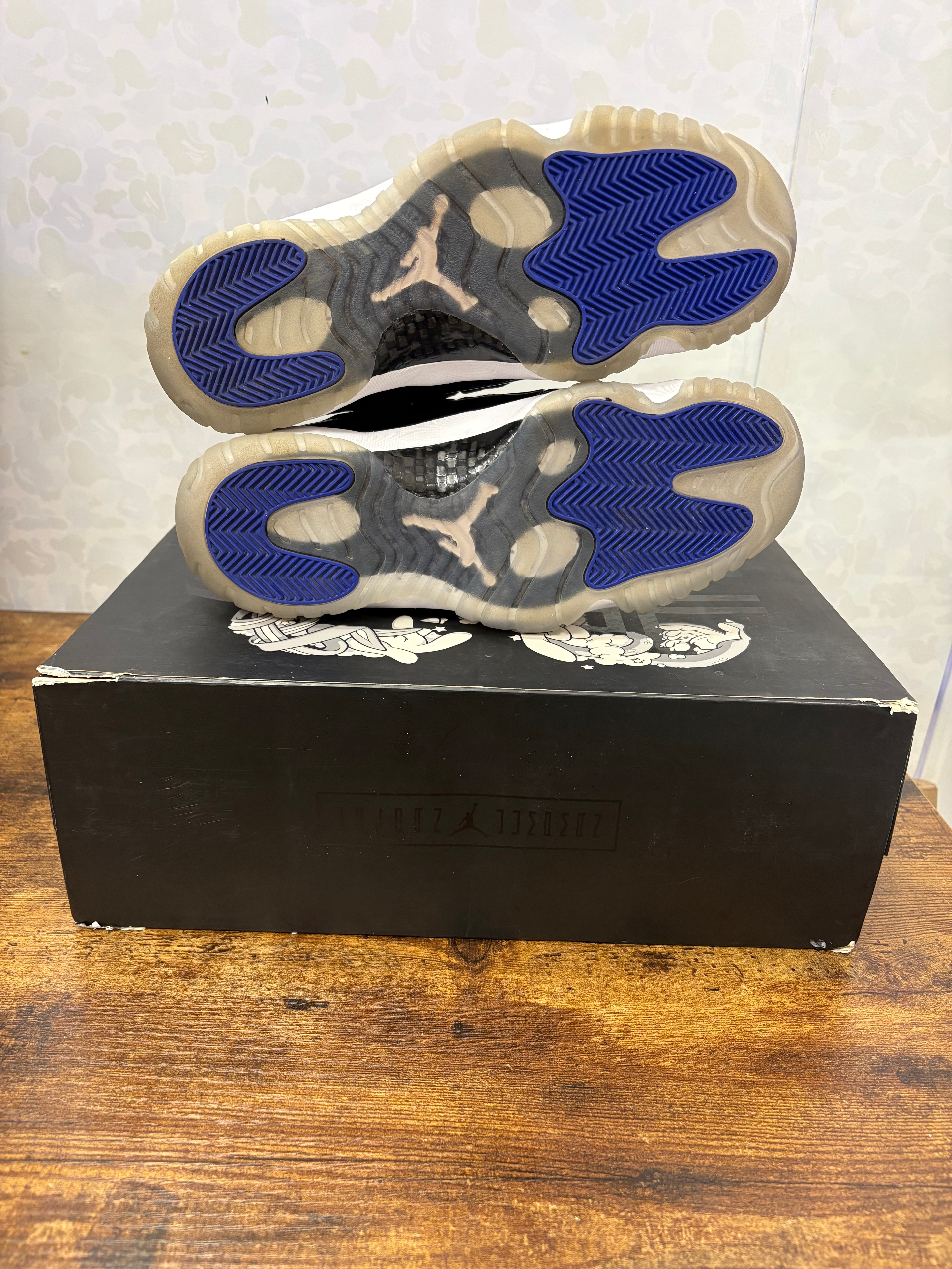 Jordan 11 “Space Jam” Preowned Size 9.5