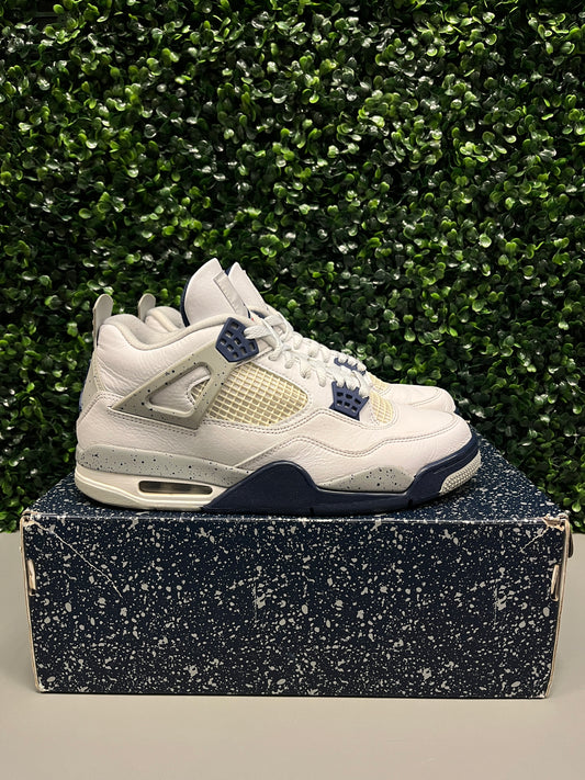 Jordan 4 "Midnight Navy" Size 10 Preowned