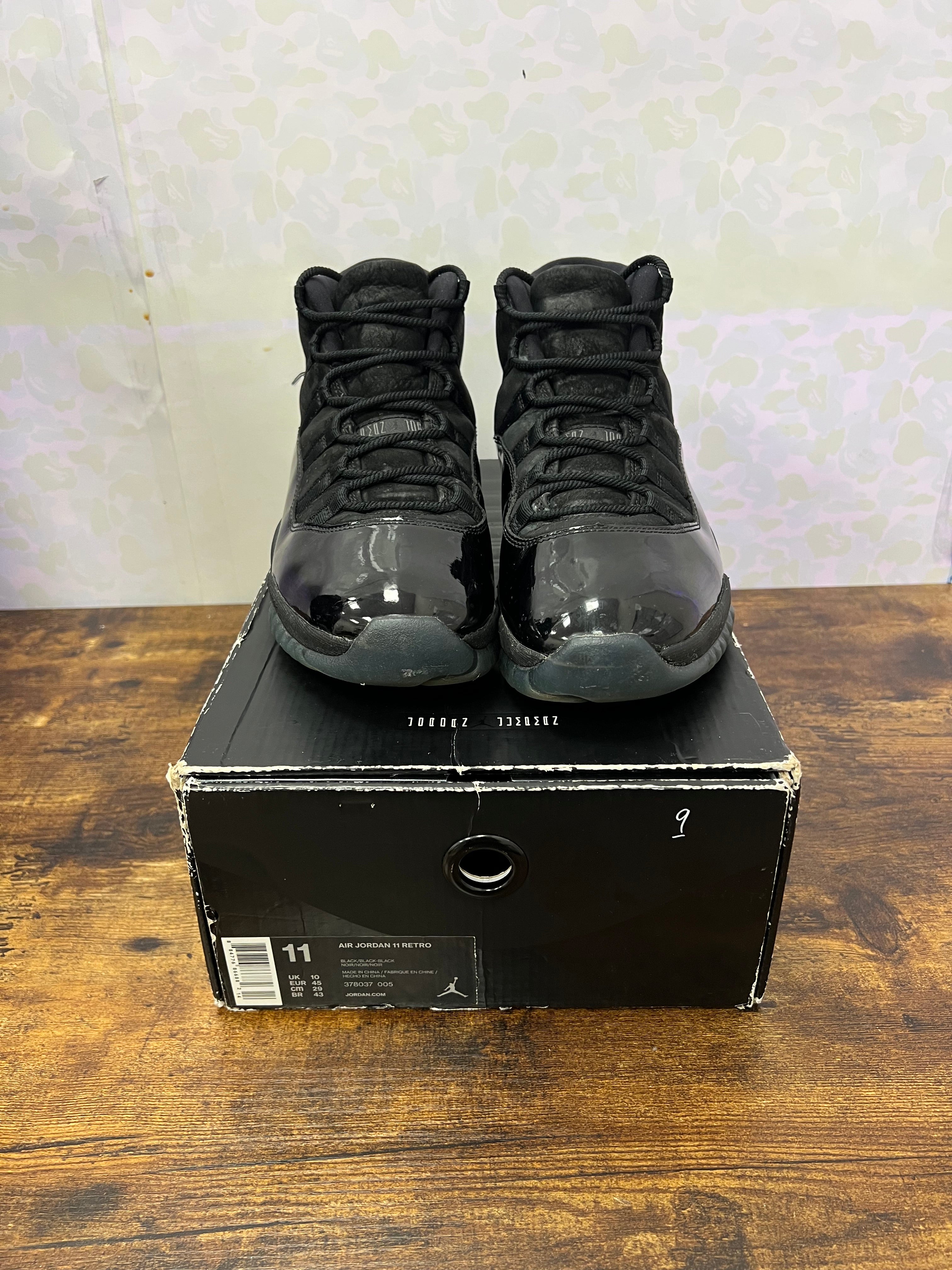 Jordan 11 “Cap and Gown” Size 11M Preowned