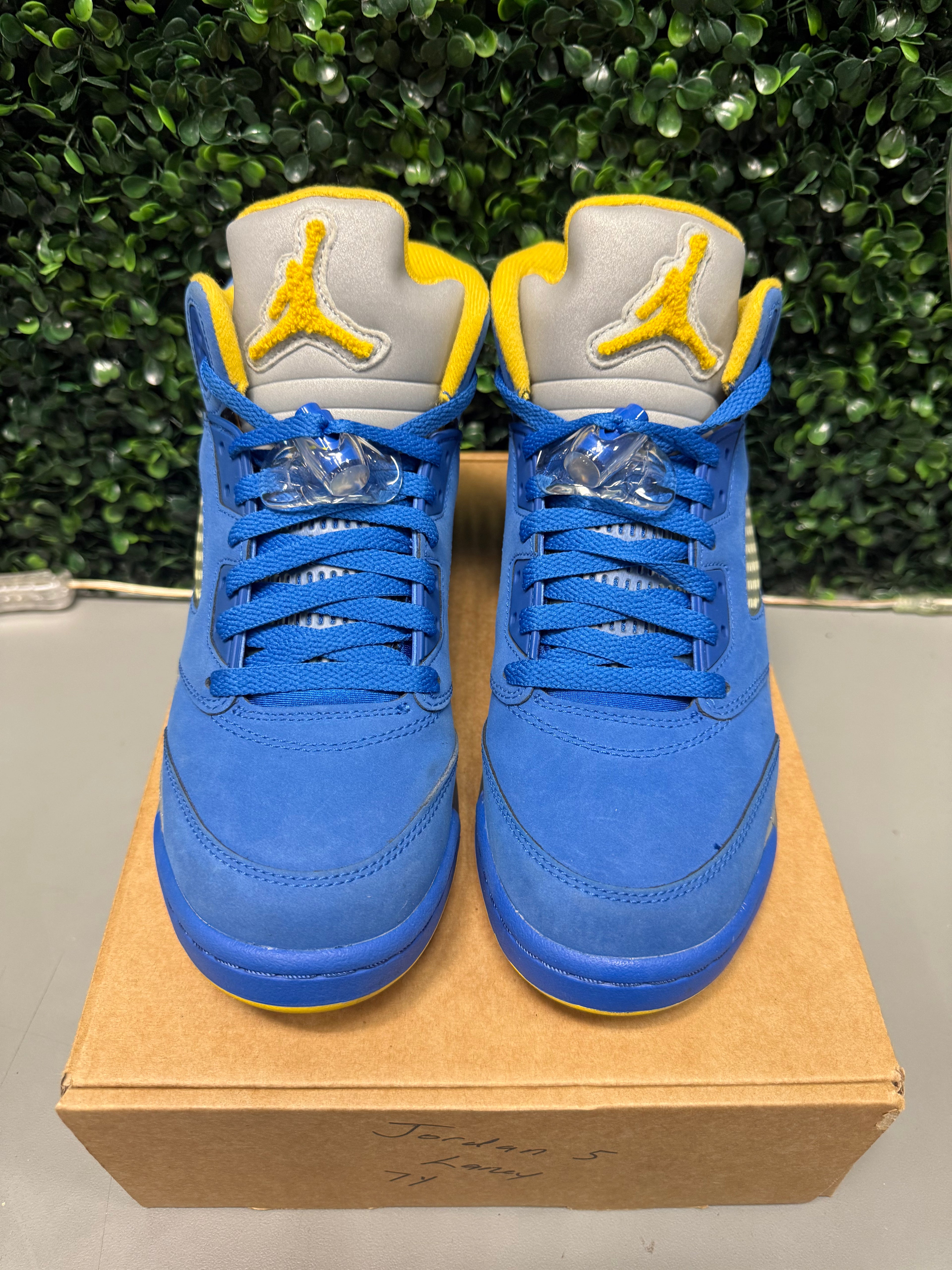 Jordan 5 "Laney Varsity Royal" Size 7Y Preowned