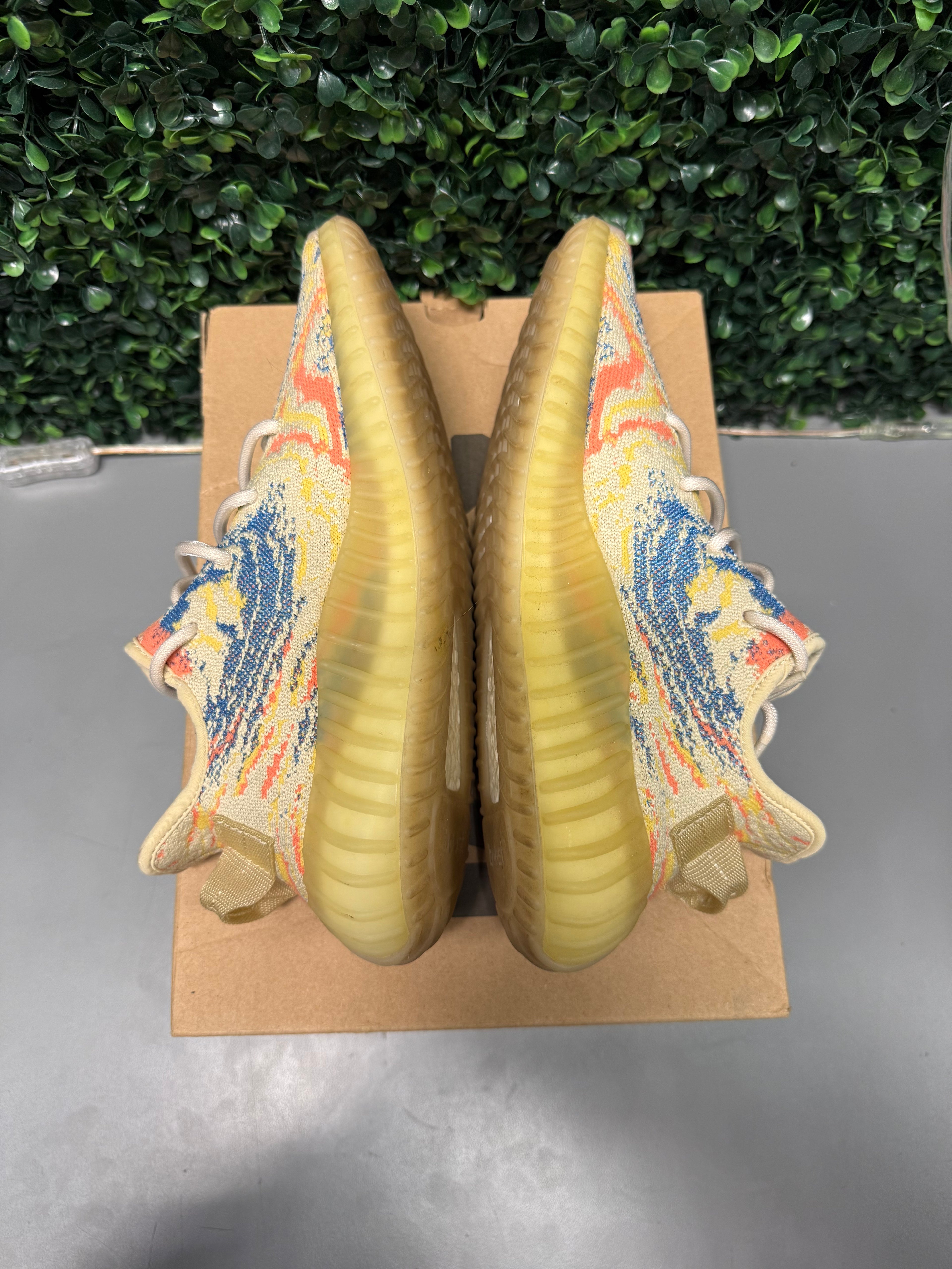 Yeezy 350 V2 "Mx Oat" Size 6.5 Preowned