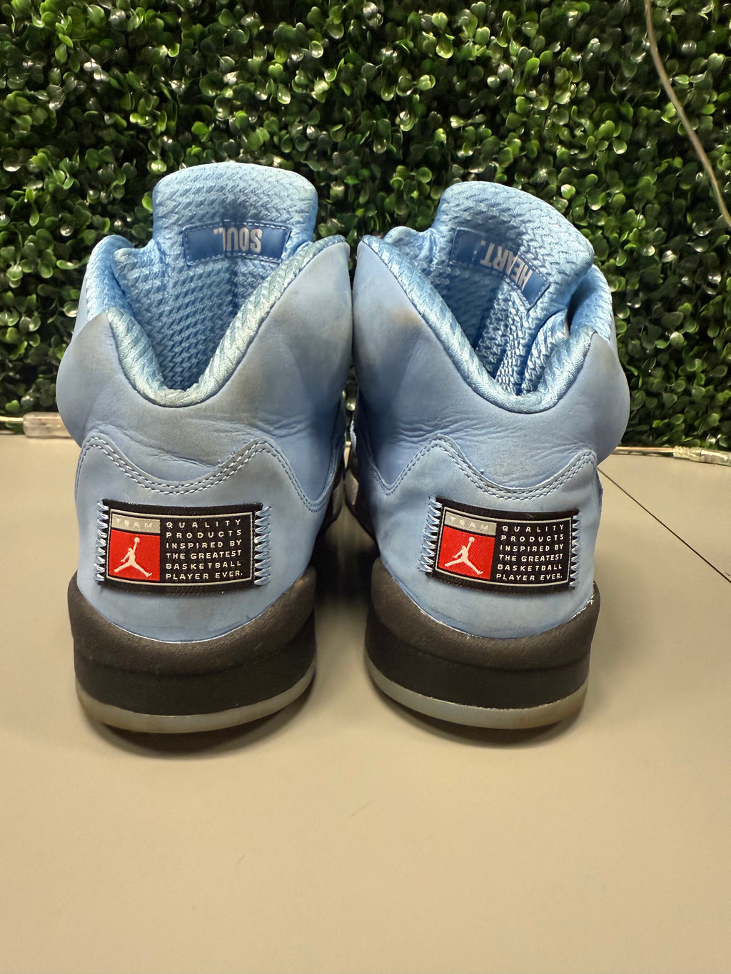 Jordan 5 "UNC" Size 13 Preowned
