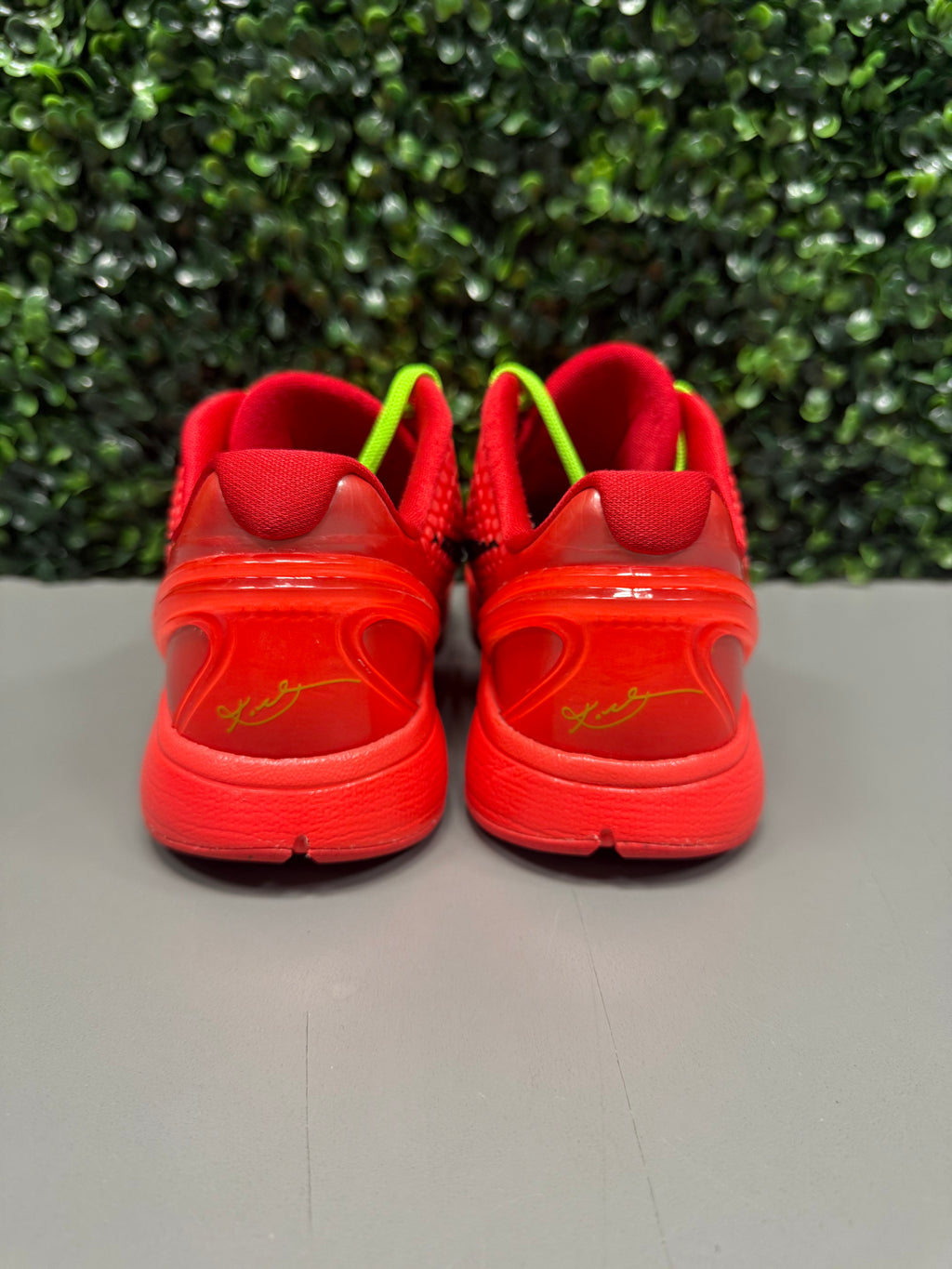 Nike Kobe 6 Protro “Reverse Grinch” Size 5Y Preowned #2