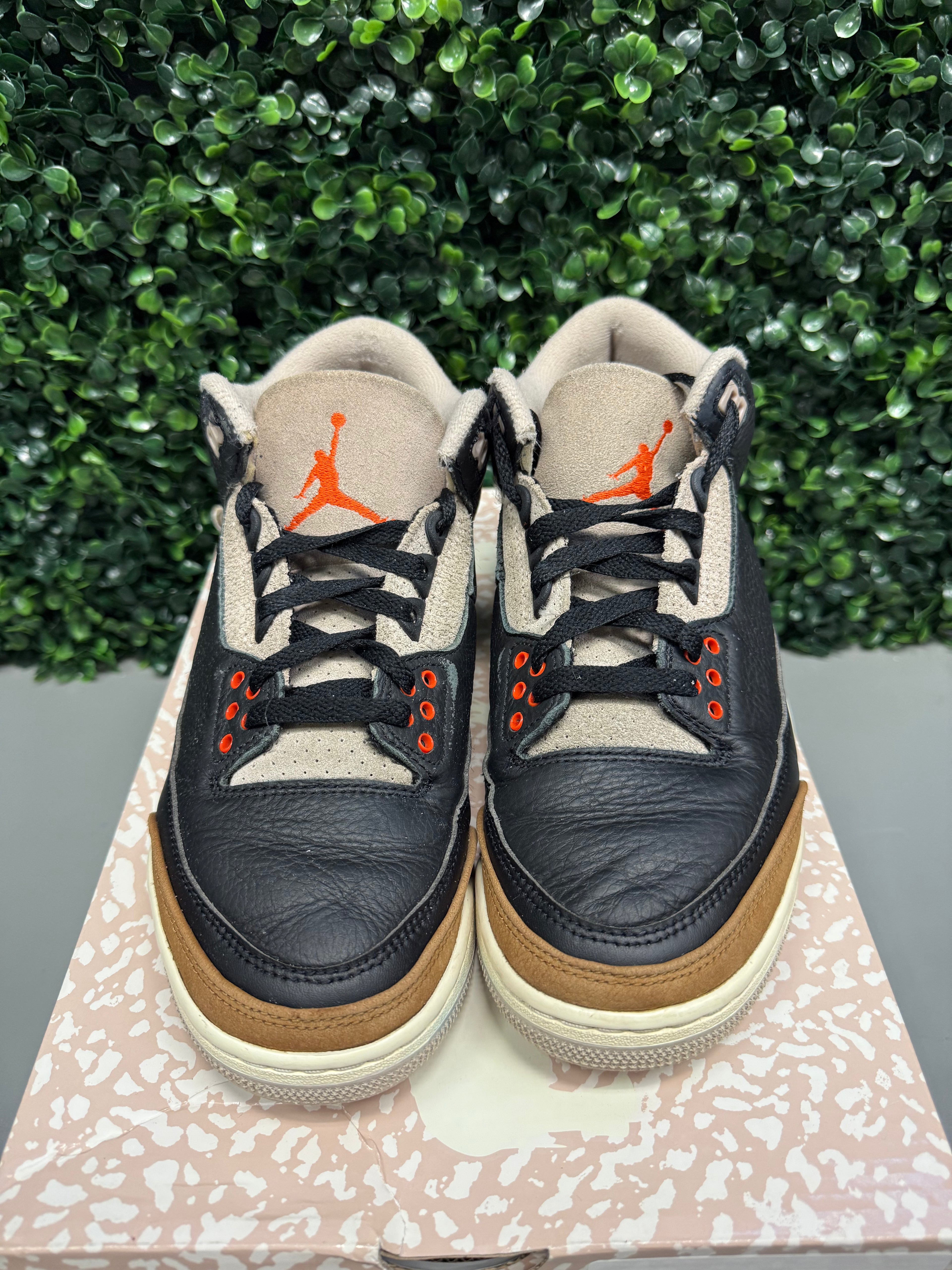 Jordan 3 "Desert Elephant" Size 7 Preowned