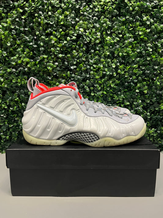 Nike Air Foamposite Pro "Pure Platinum" Size 11.5 Preowned