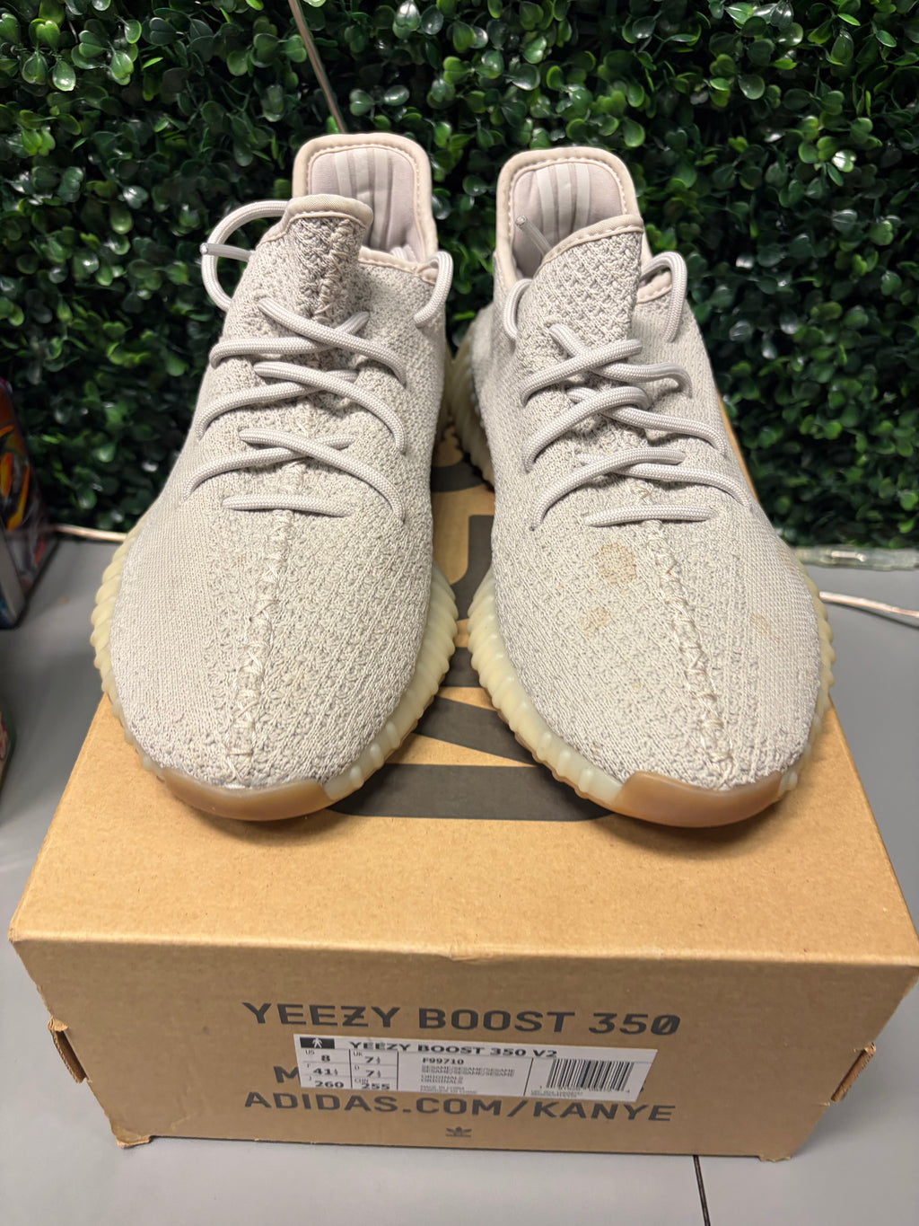 adidas Yeezy Boost 350 V2 "Sesame" Size 8 Preowned