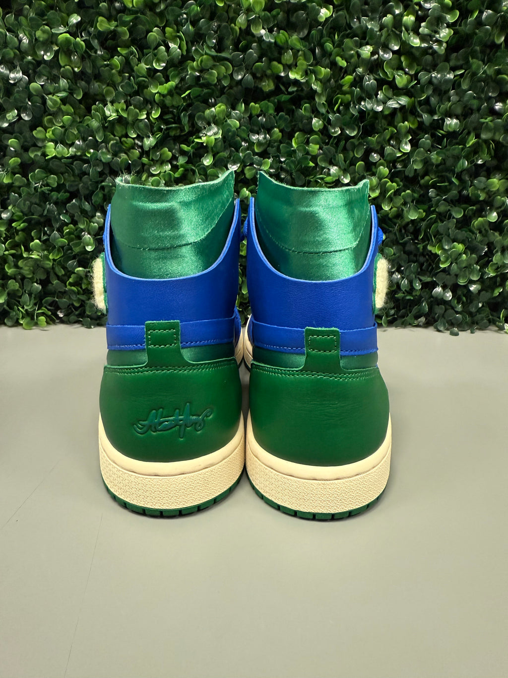 Jordan 1 High Zoom Air CMFT “Aleali May Califia” Size 8.5W / 7Y Preowned