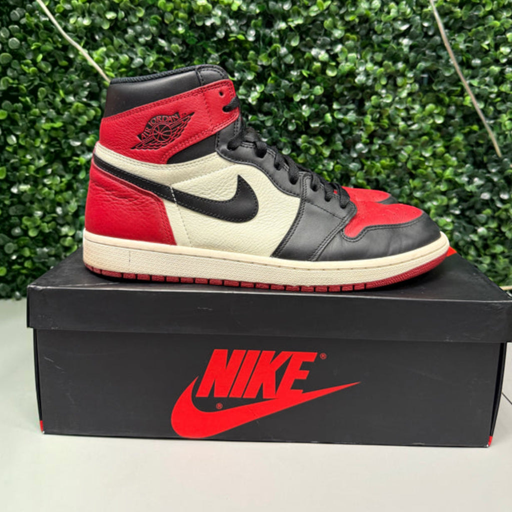 Jordan 1 High "Bred Toe" Size 11 Preowned