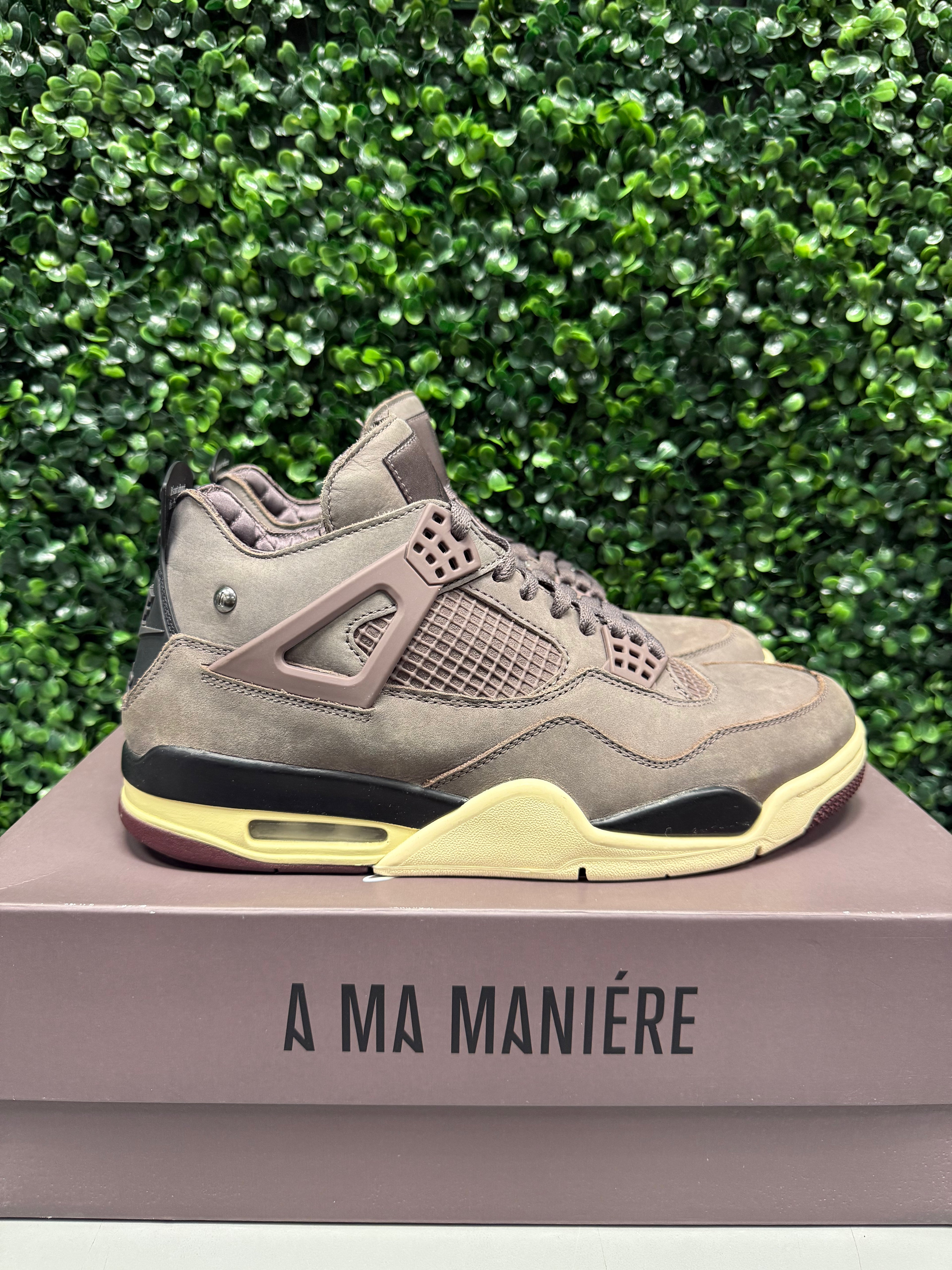 Jordan 4 X A Ma Maniere "Violet Ore" Size 10 Preowned