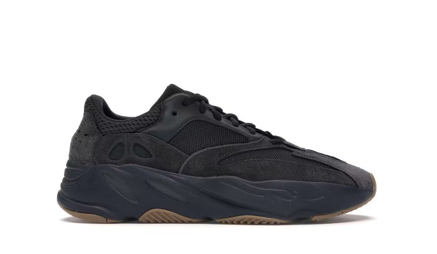 Yeezy 700 “Utility Black”