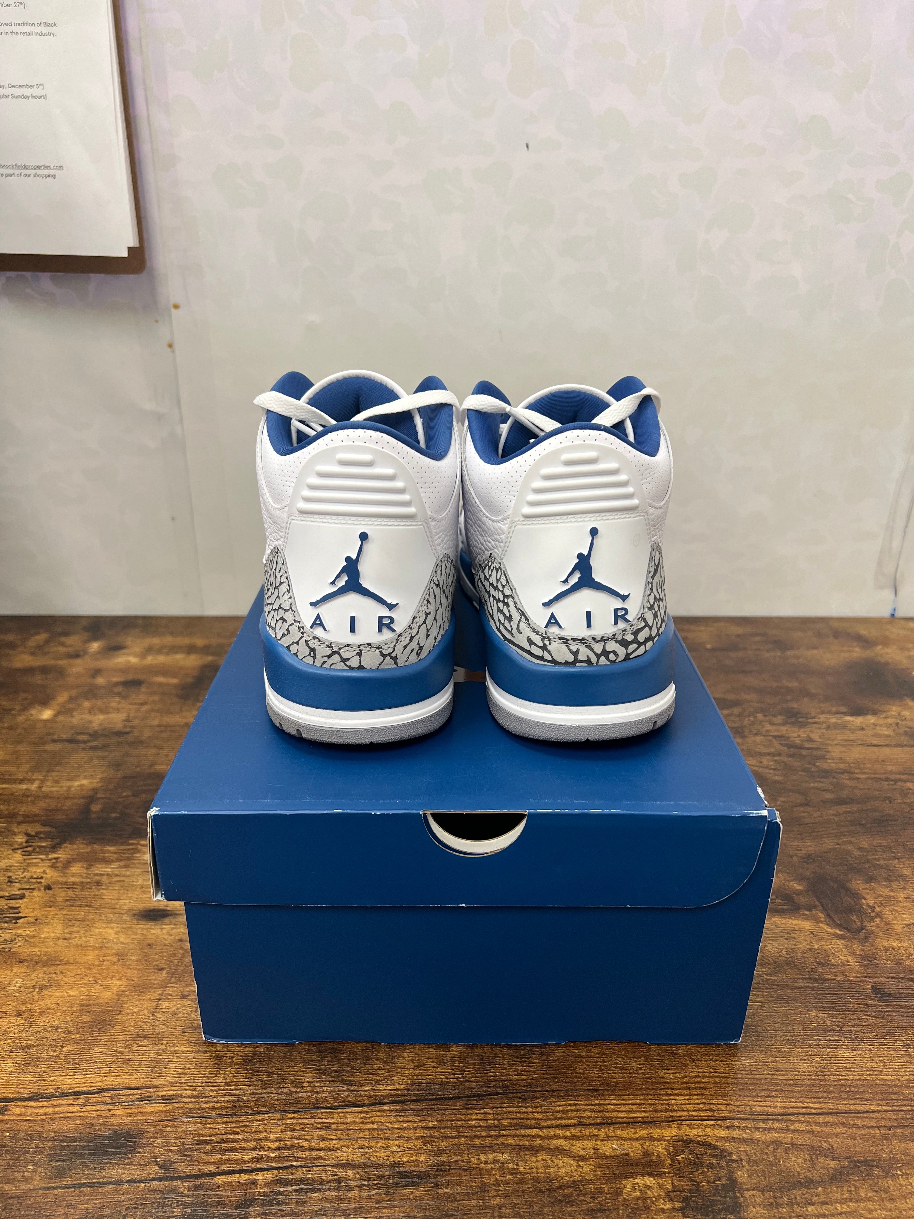 Jordan 3 “Wizards” Size 10M Preowned