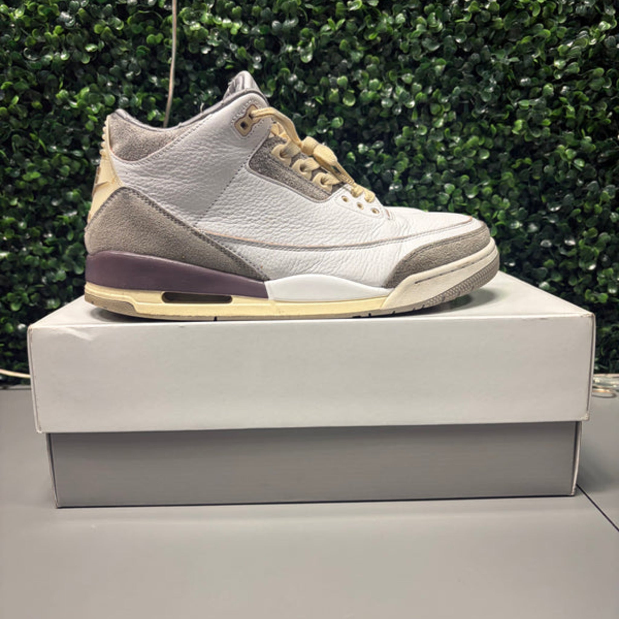 Jordan 3 Retro SP "A Ma Maniére" Size 12.5W/11M Preowned