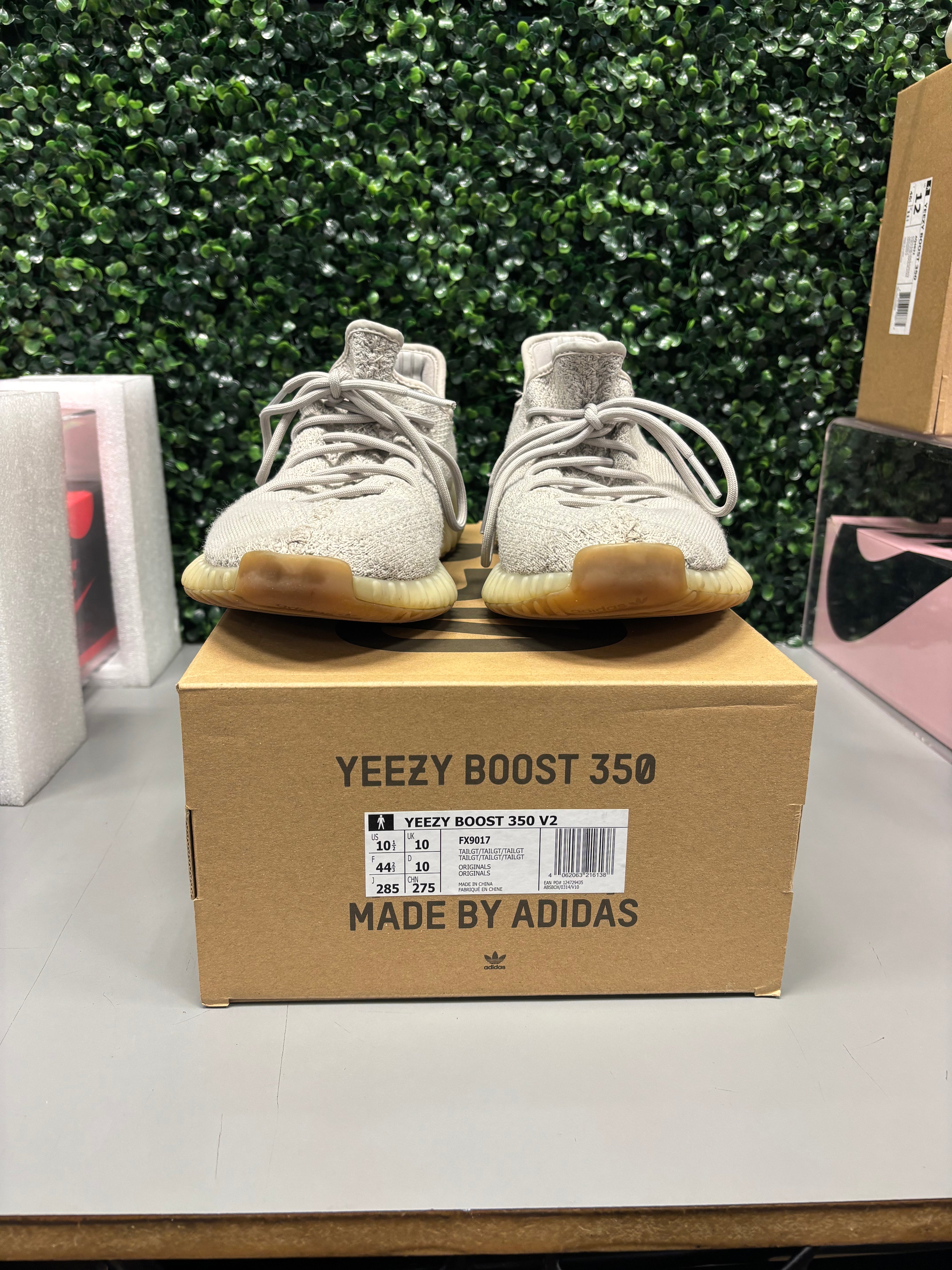Yeezy Boost 350 V2 "Sesame" Size 10.5 Preowned