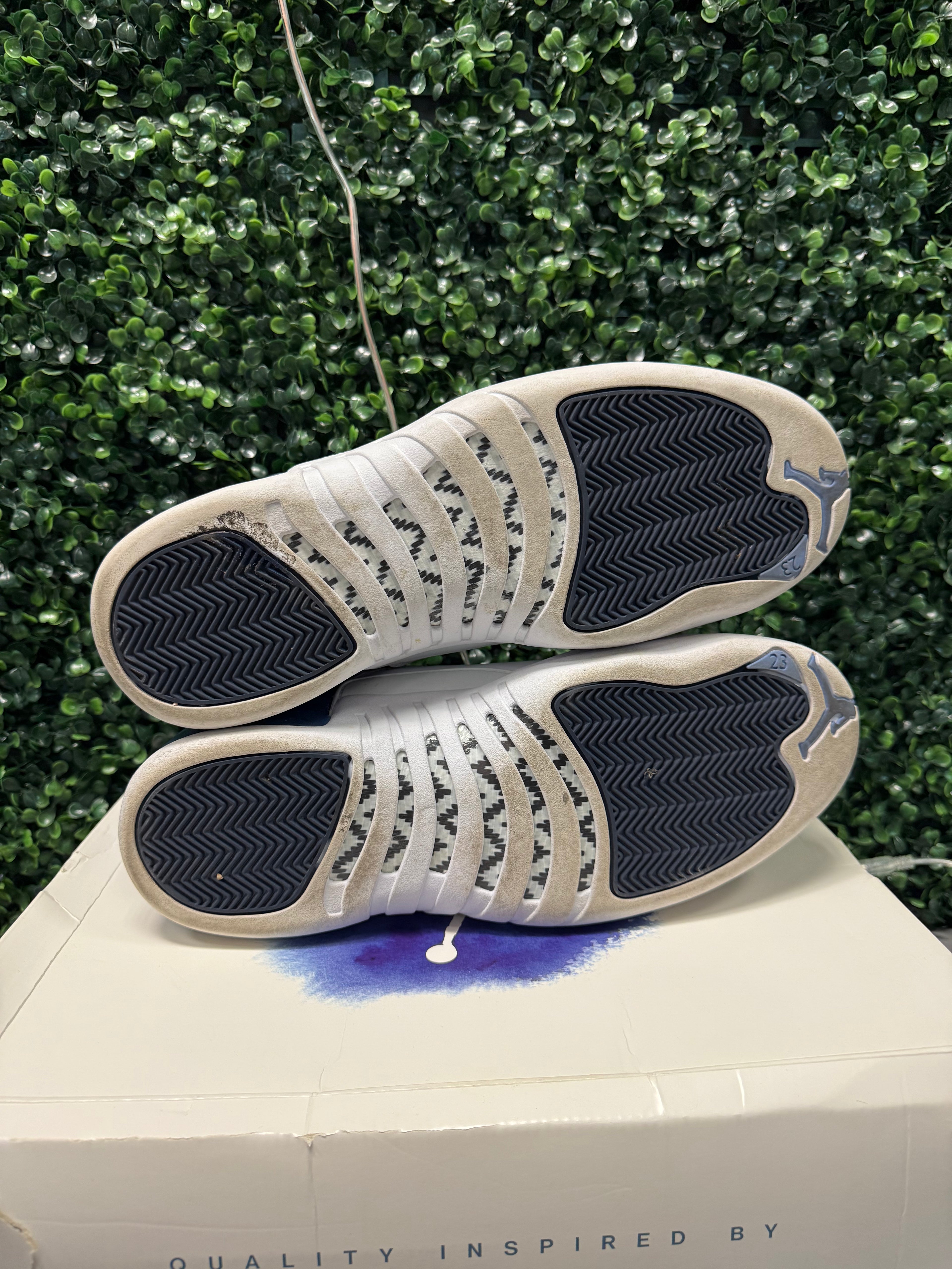 Jordan 12 Retro "Indigo" Size 13 Preowned