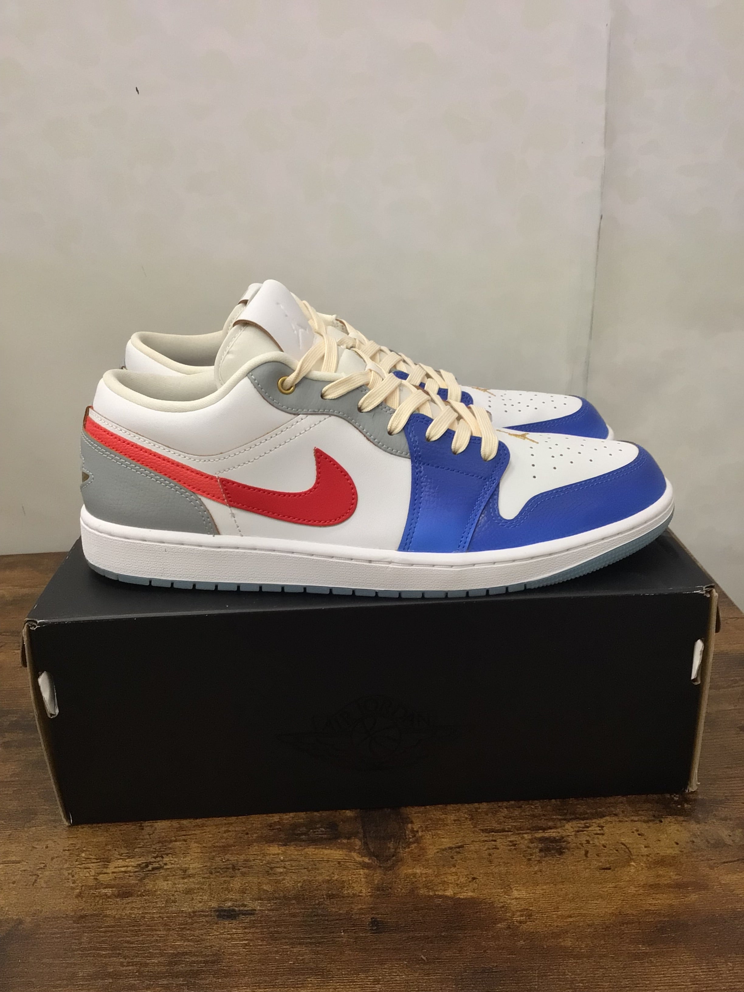 Jordan 1 Low SE “Philippines” Size 13 Preowned