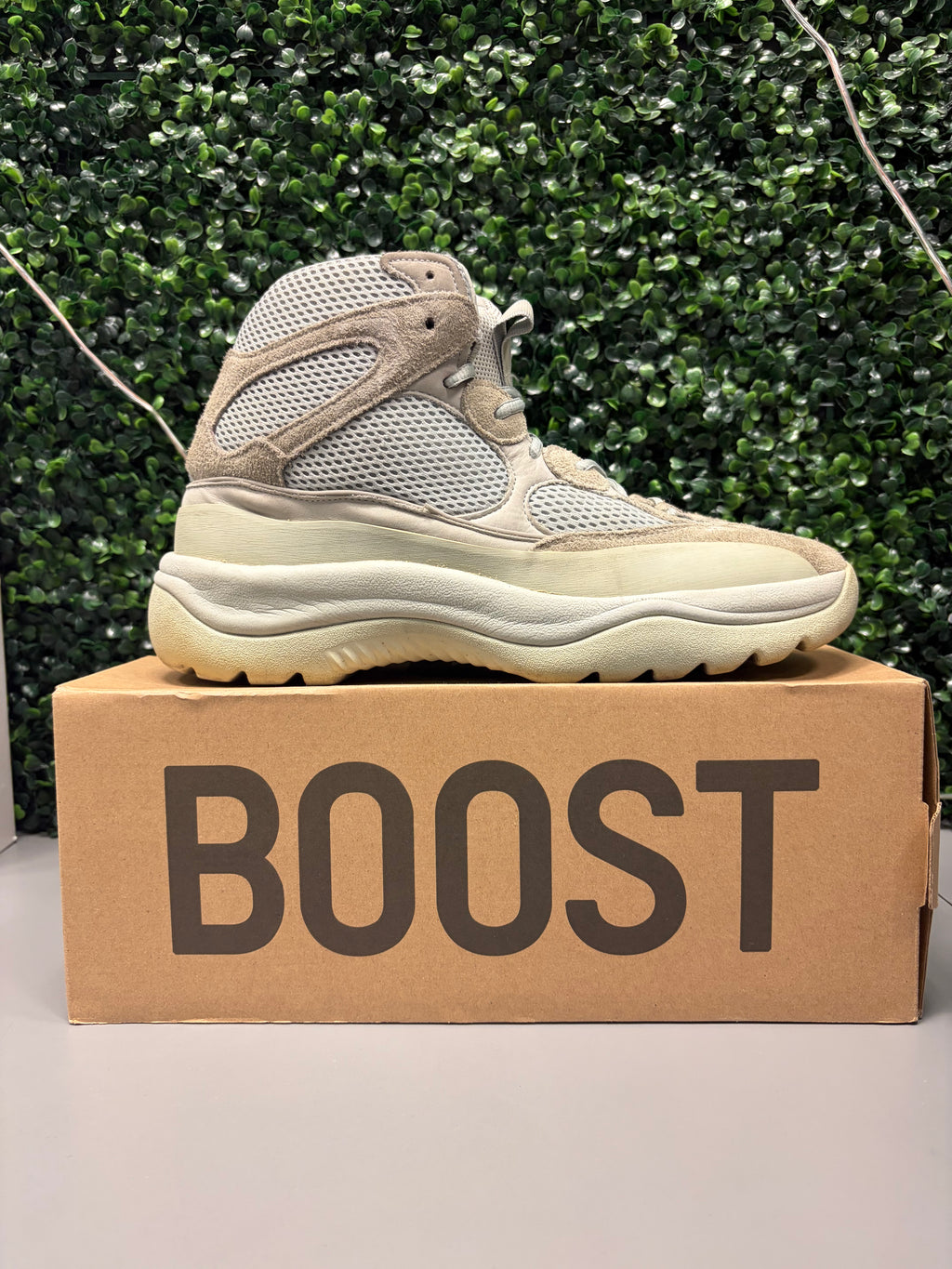Adidas Yeezy Desert Boot "Salt" Size 13 Preowned (Replacement Box)