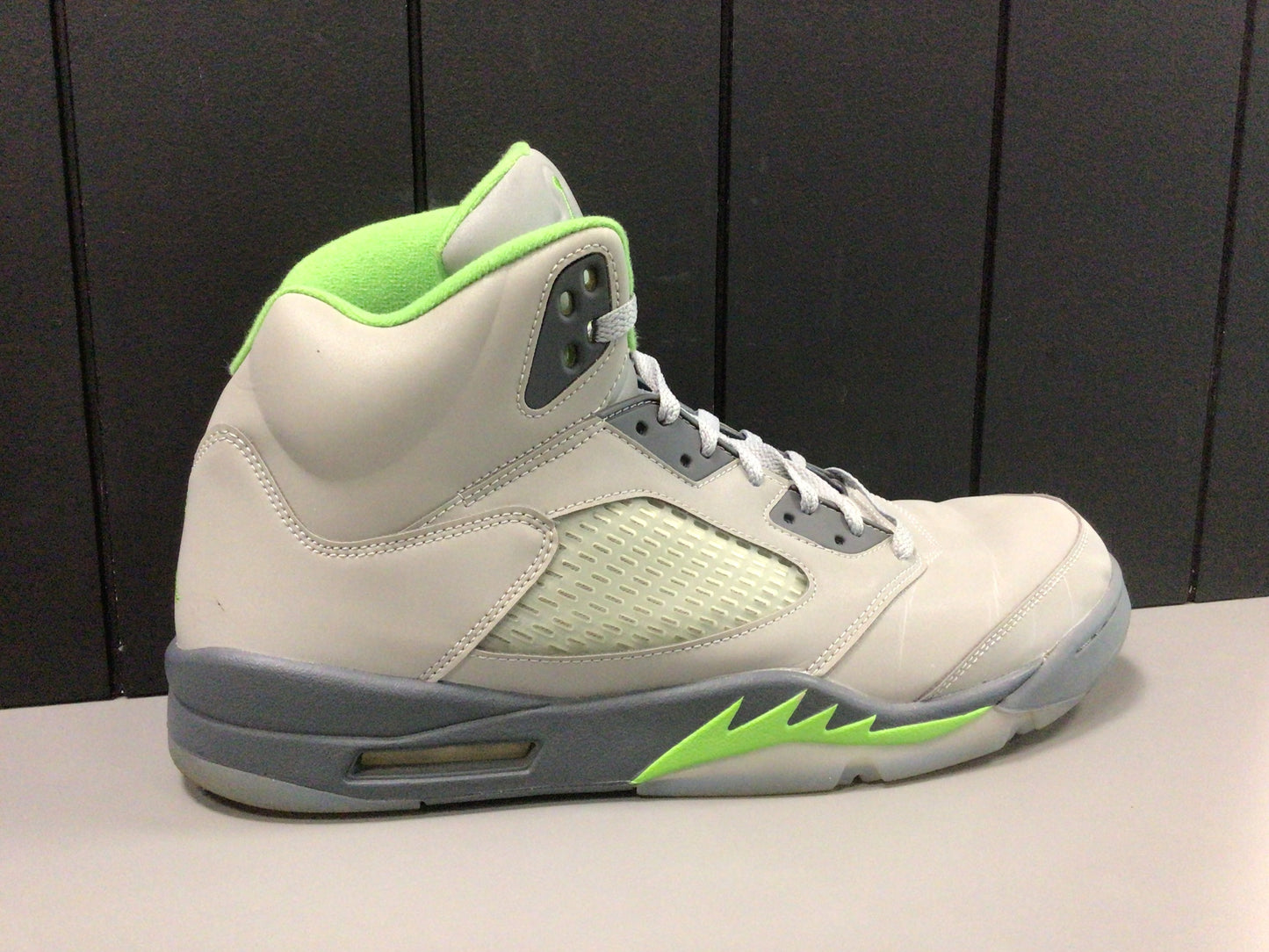 Jordan 5 “Green Bean” Size 14 Preowned