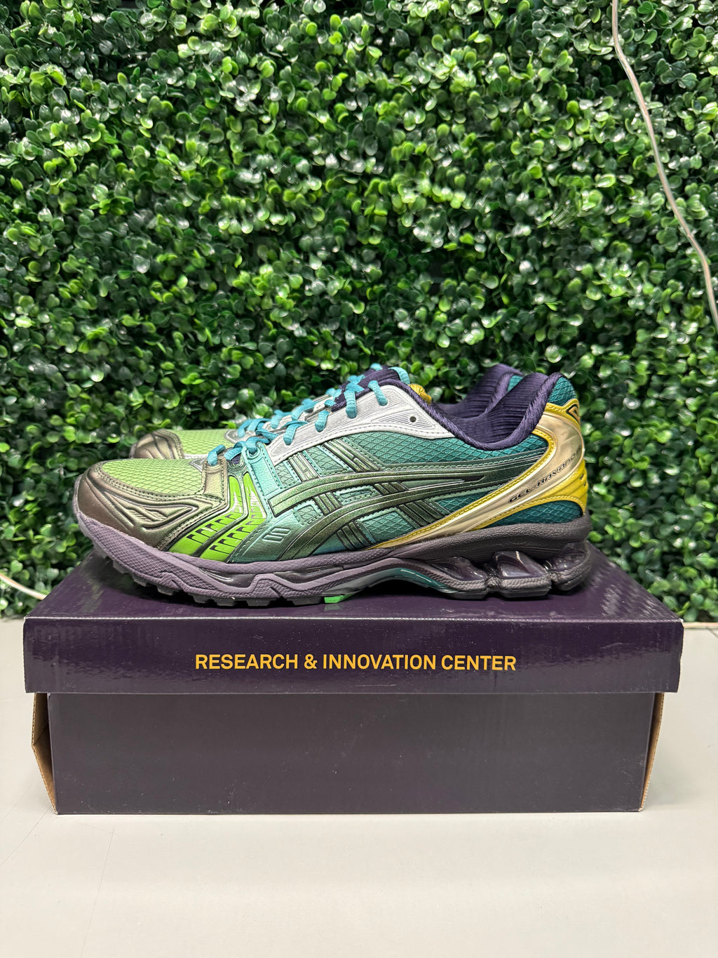 ASICS Gel-Kayano 14 P.Andrade "Gradiation Green" Size 10.5 Preowned